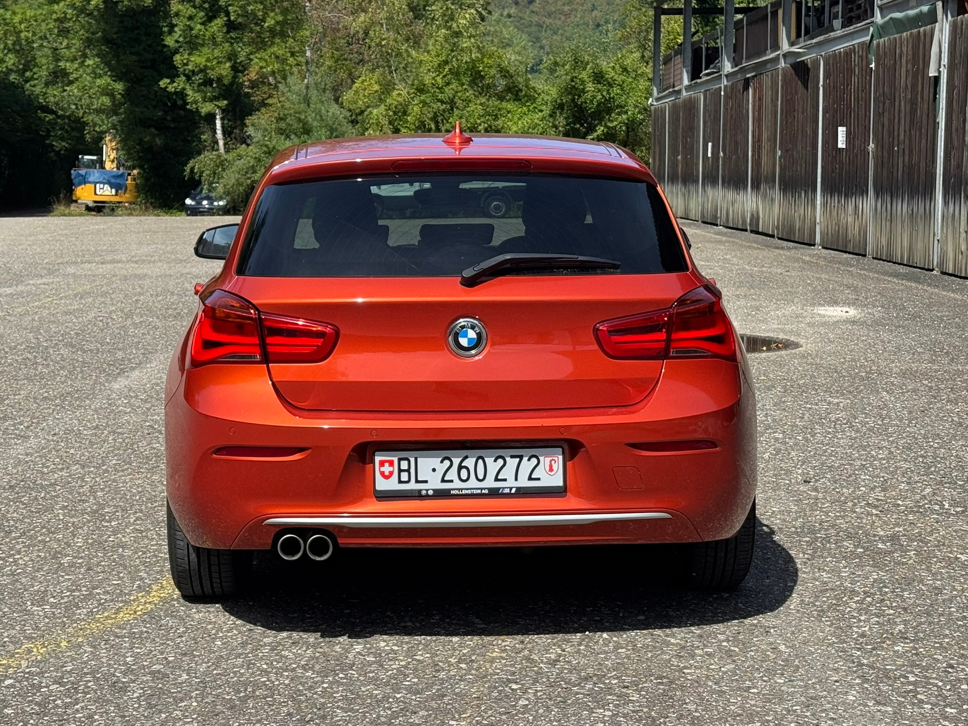 BMW 120d xDrive-image-2
