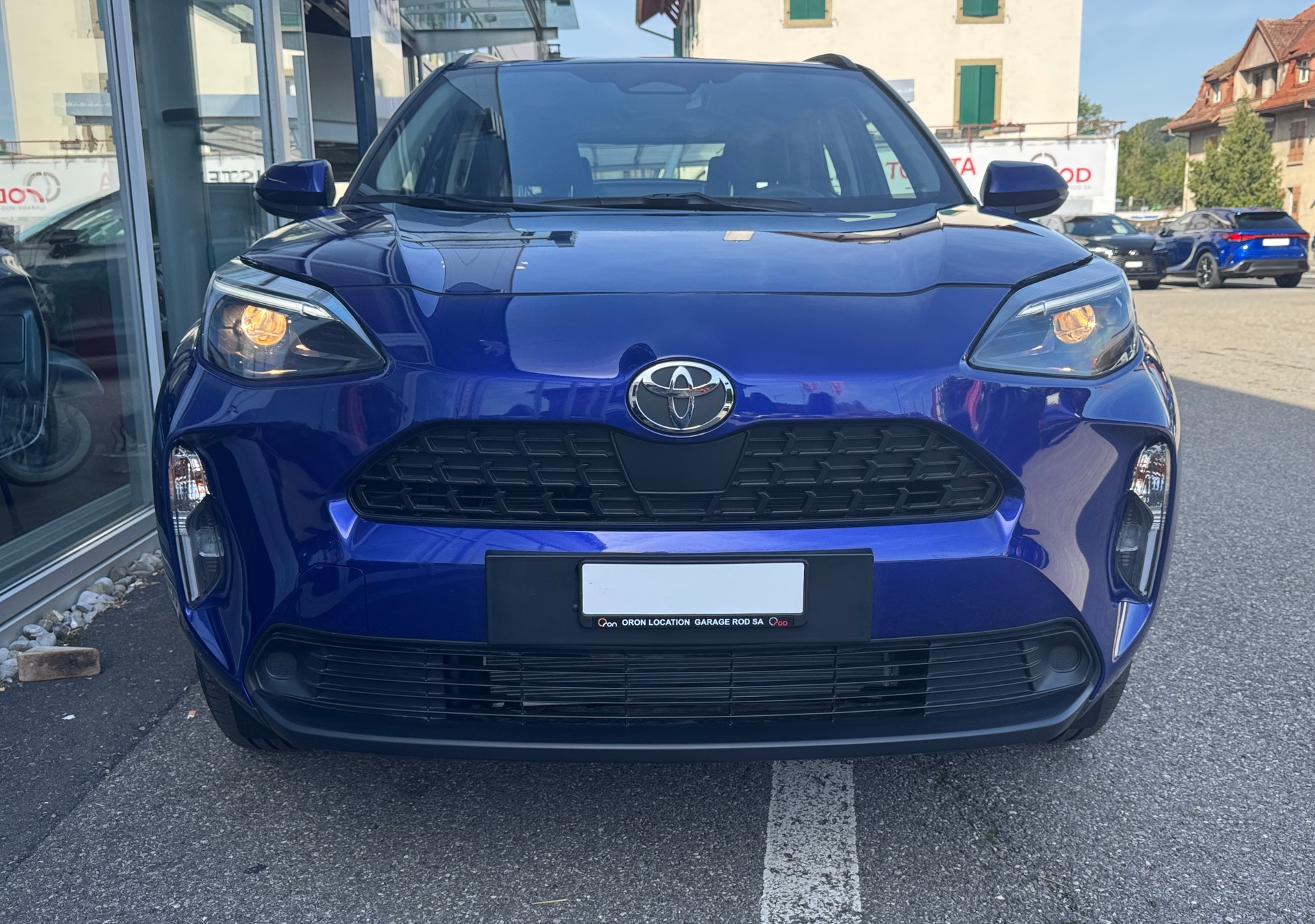 TOYOTA Yaris Cross 1.5 Comfort e-CVT-image-1