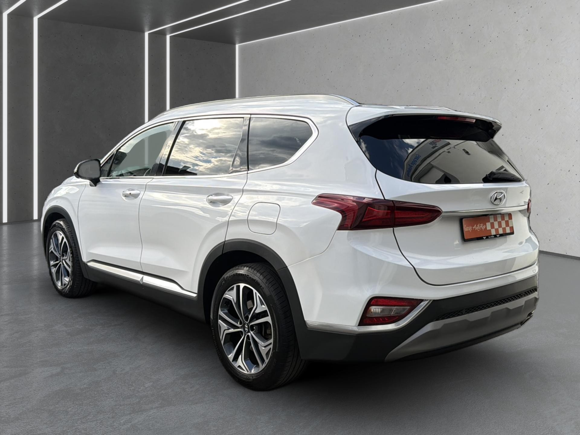 HYUNDAI Santa Fe 2.2 CRDI Vertex 4WD Automatic-image-5
