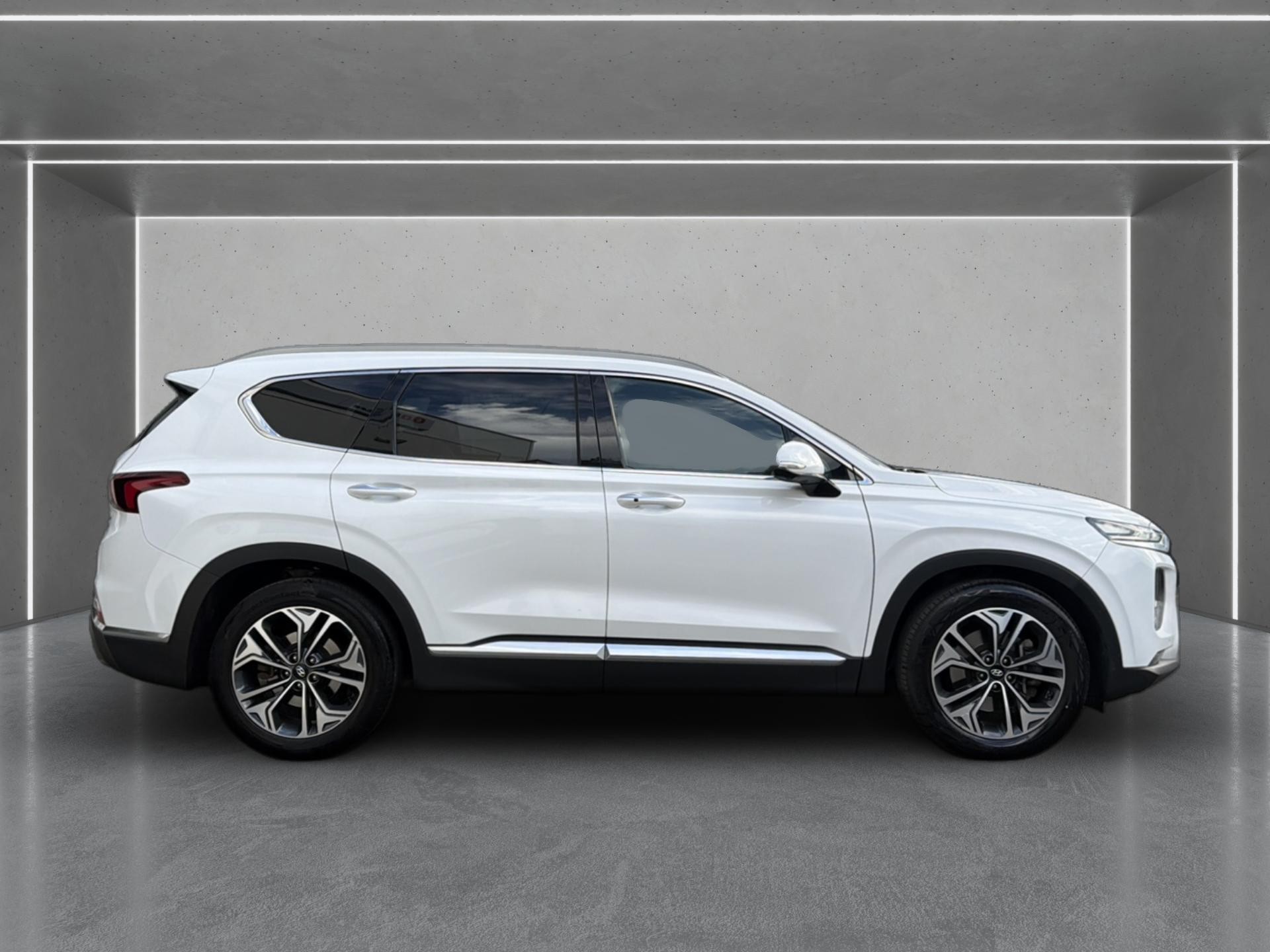 HYUNDAI Santa Fe 2.2 CRDI Vertex 4WD Automatic-image-8
