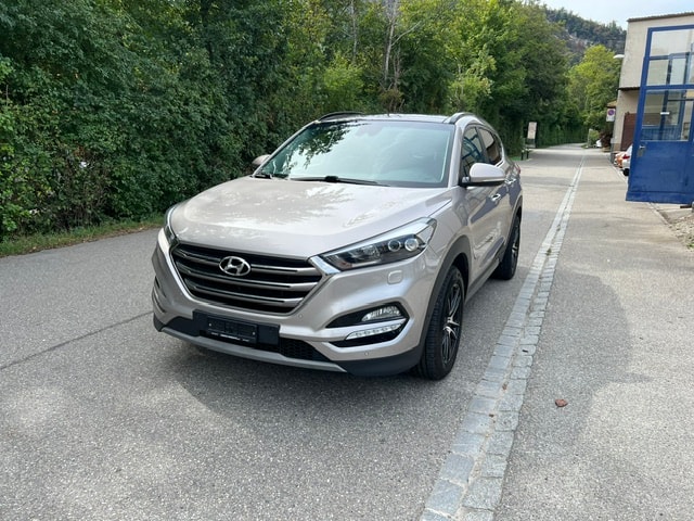 HYUNDAI Tucson 1.6 TGDI Plena 4WD Automatic-image-0
