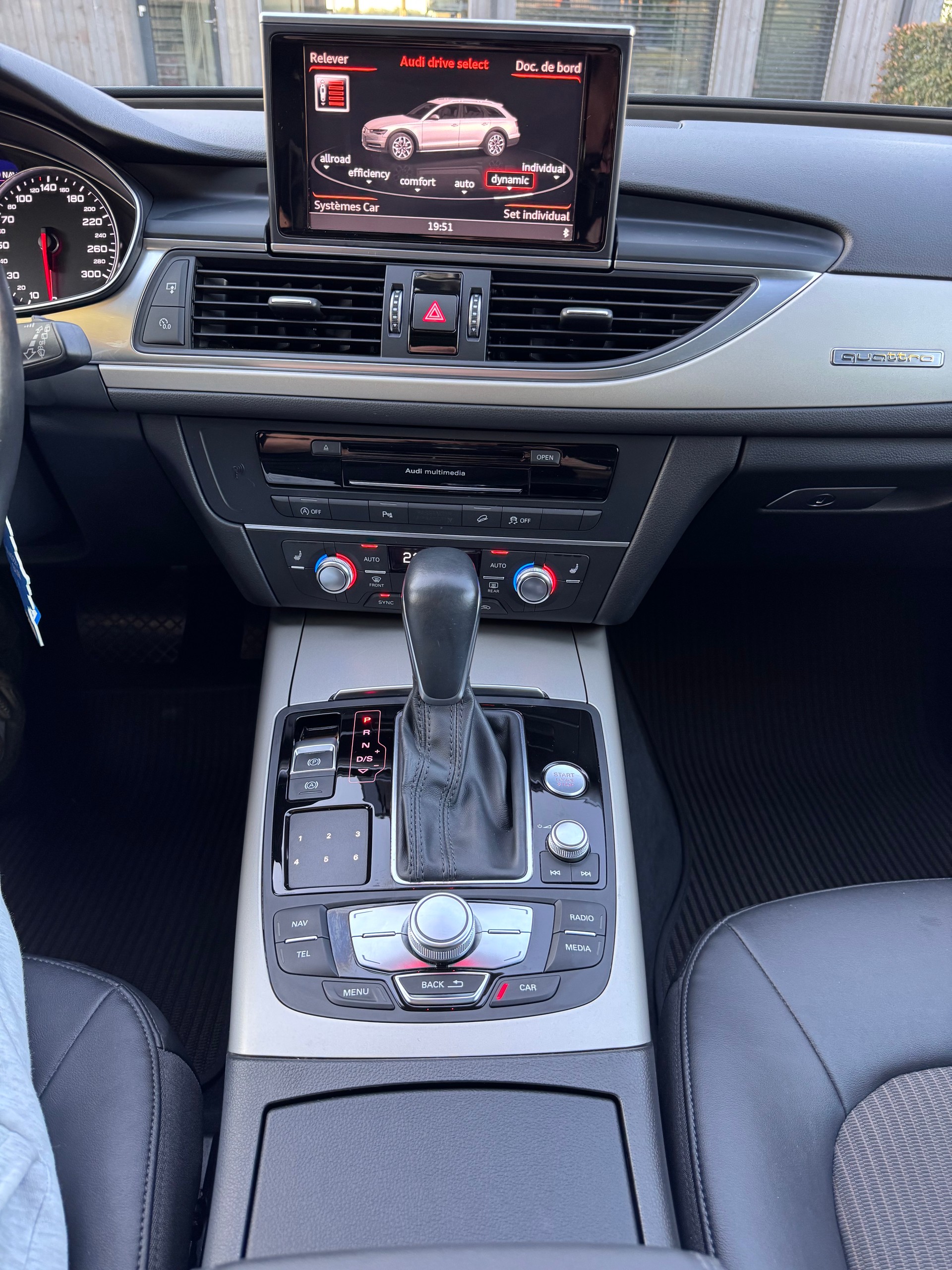 AUDI A6 allroad 3.0 BiTDI V6 quattro tiptronic-image-12