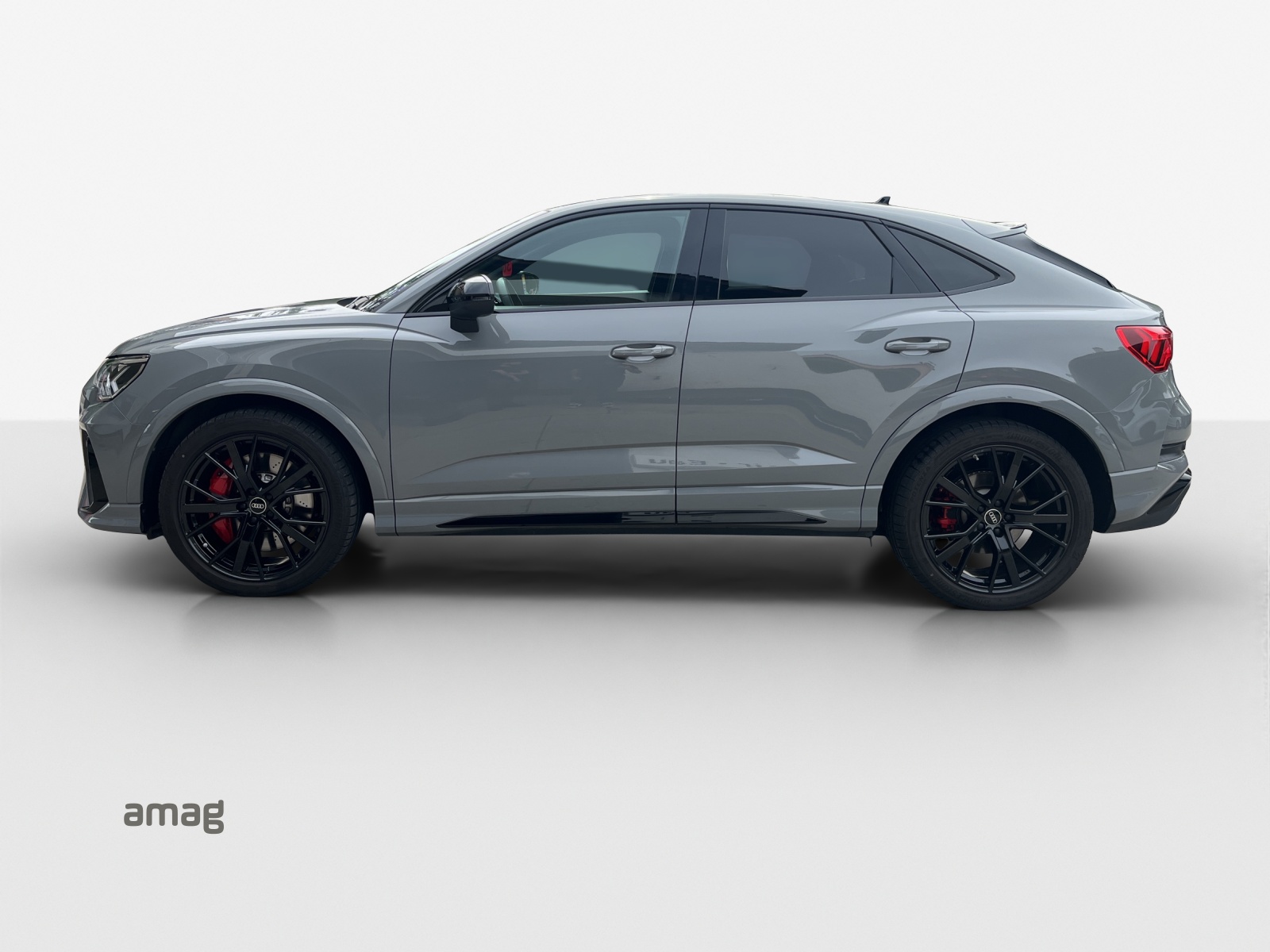 AUDI RS Q3 Sportback quattro S tronic-image-1