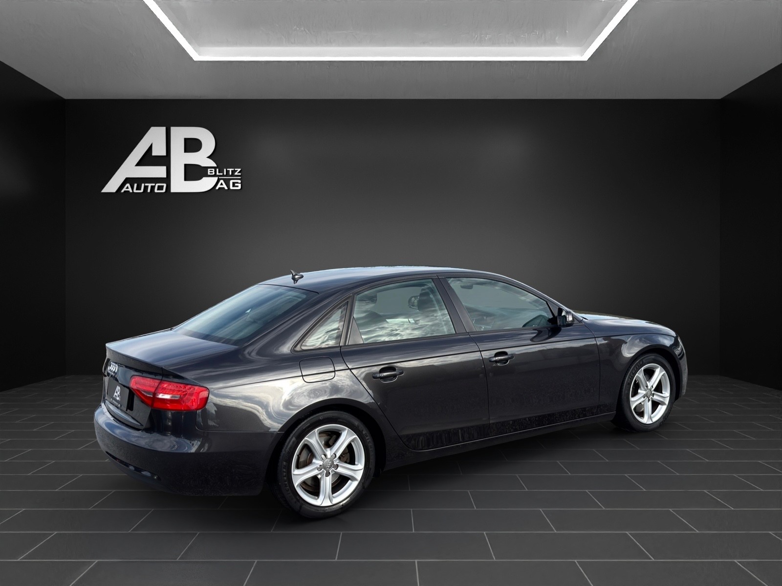 AUDI A4 Limousine 1.8 TFSI mit 170 PS-image-4