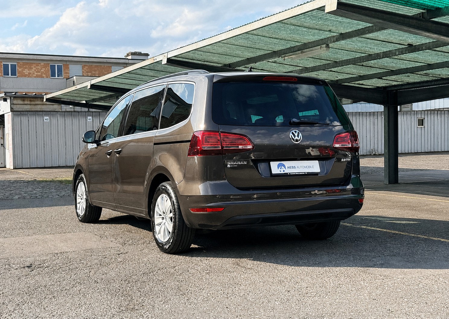 VW Sharan 2.0 TDI BMT Comfortline DSG-Automat-image-14