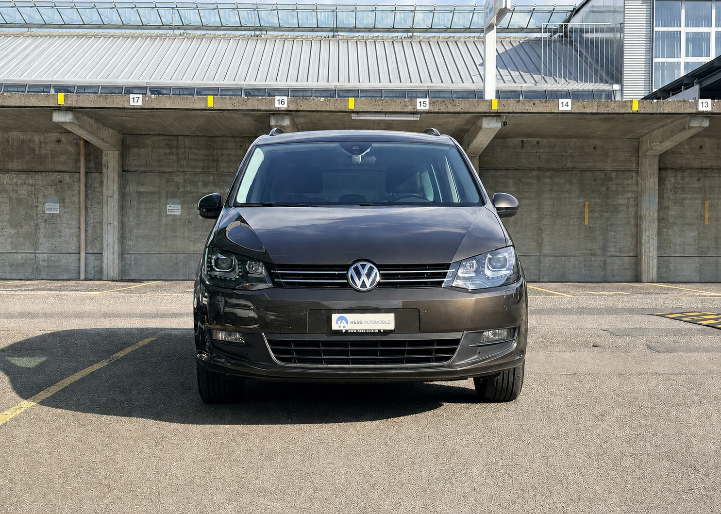 VW Sharan 2.0 TDI BMT Comfortline DSG-Automat-image-12