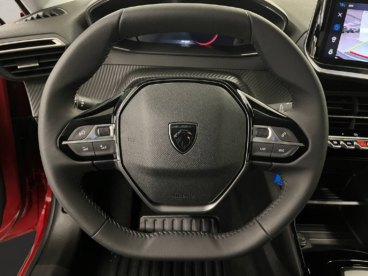 PEUGEOT 208 1.2 Hybrid Allure-image-8