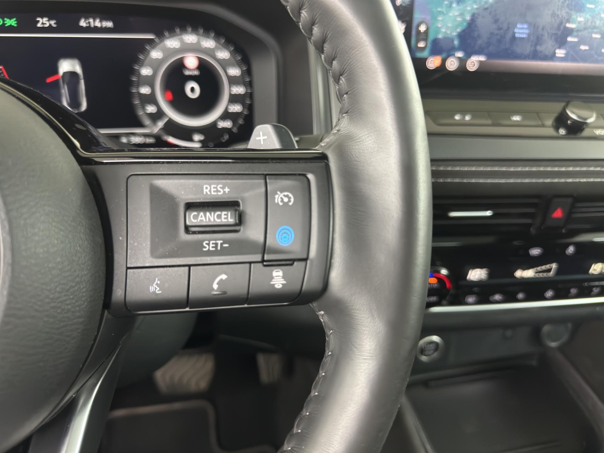NISSAN Qashqai 1.3 DIG-T MHEV Tekna+ Xtronic 4x4-image-24