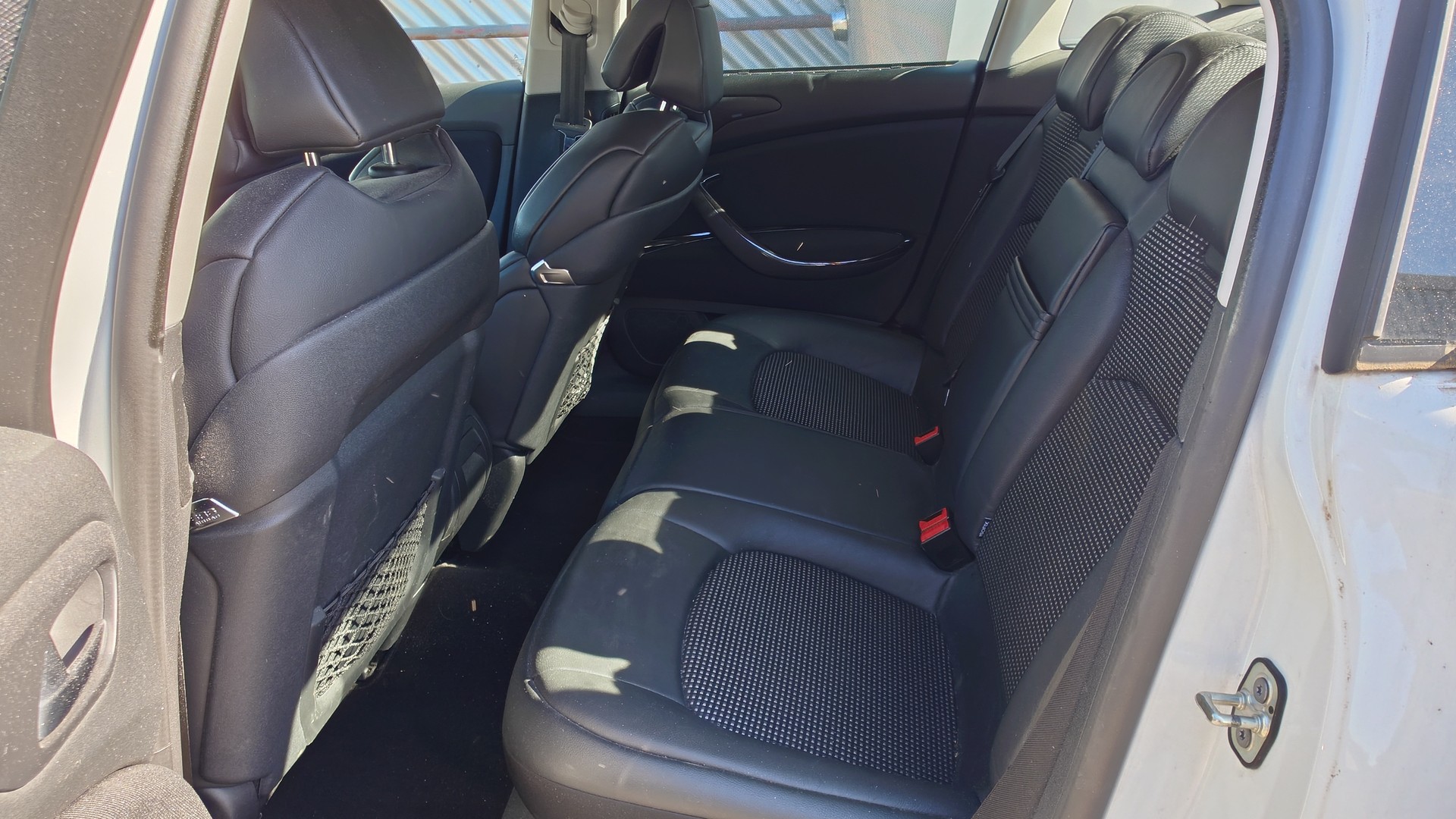 CITROEN C5 Berline 1.6 Turbo Exclusive Automatic-image-14