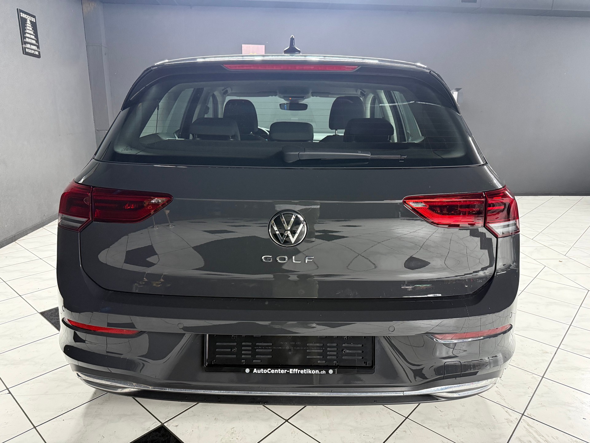 VW Golf 2.0 TSI Style DSG-image-4