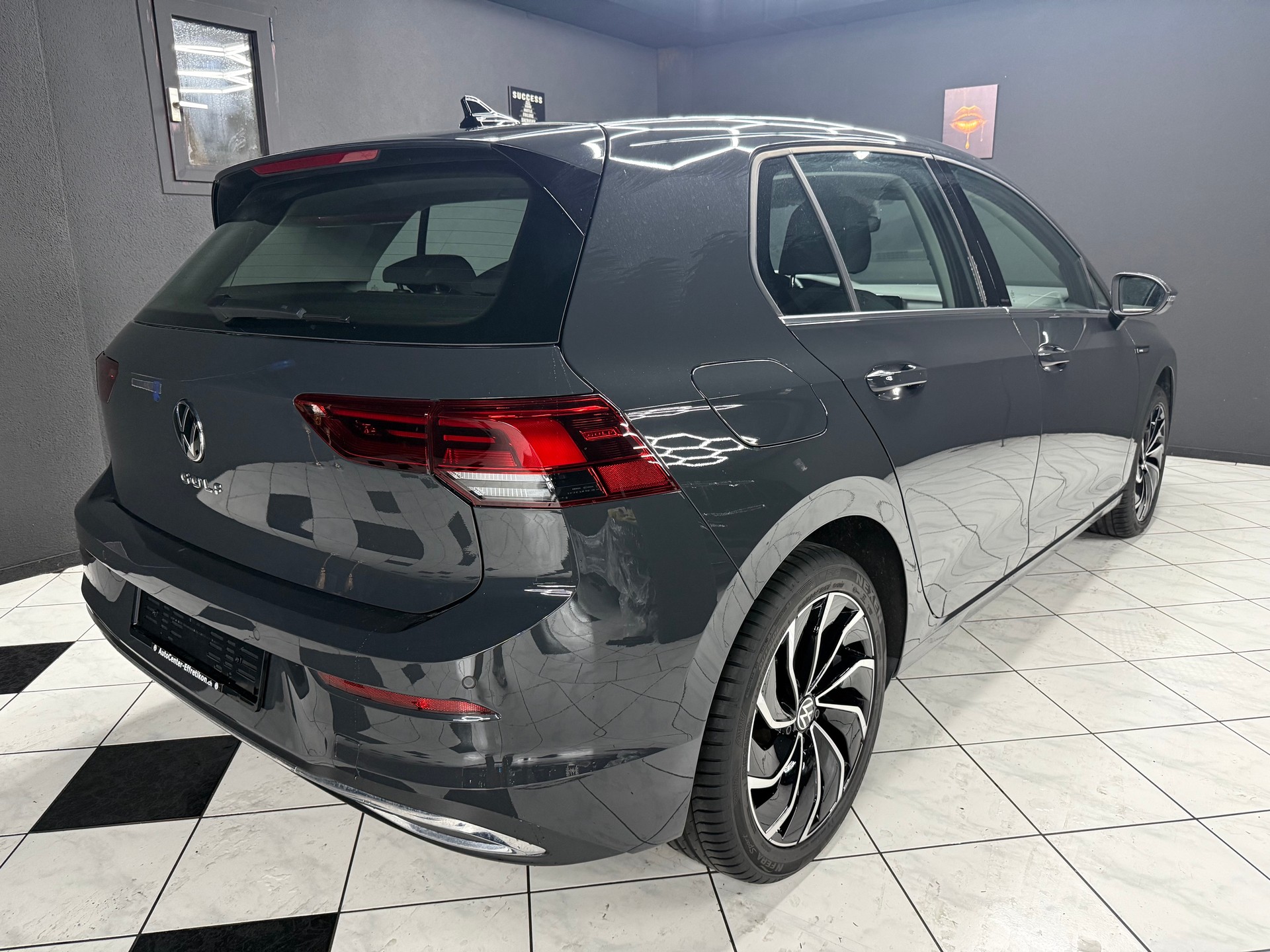VW Golf 2.0 TSI Style DSG-image-5