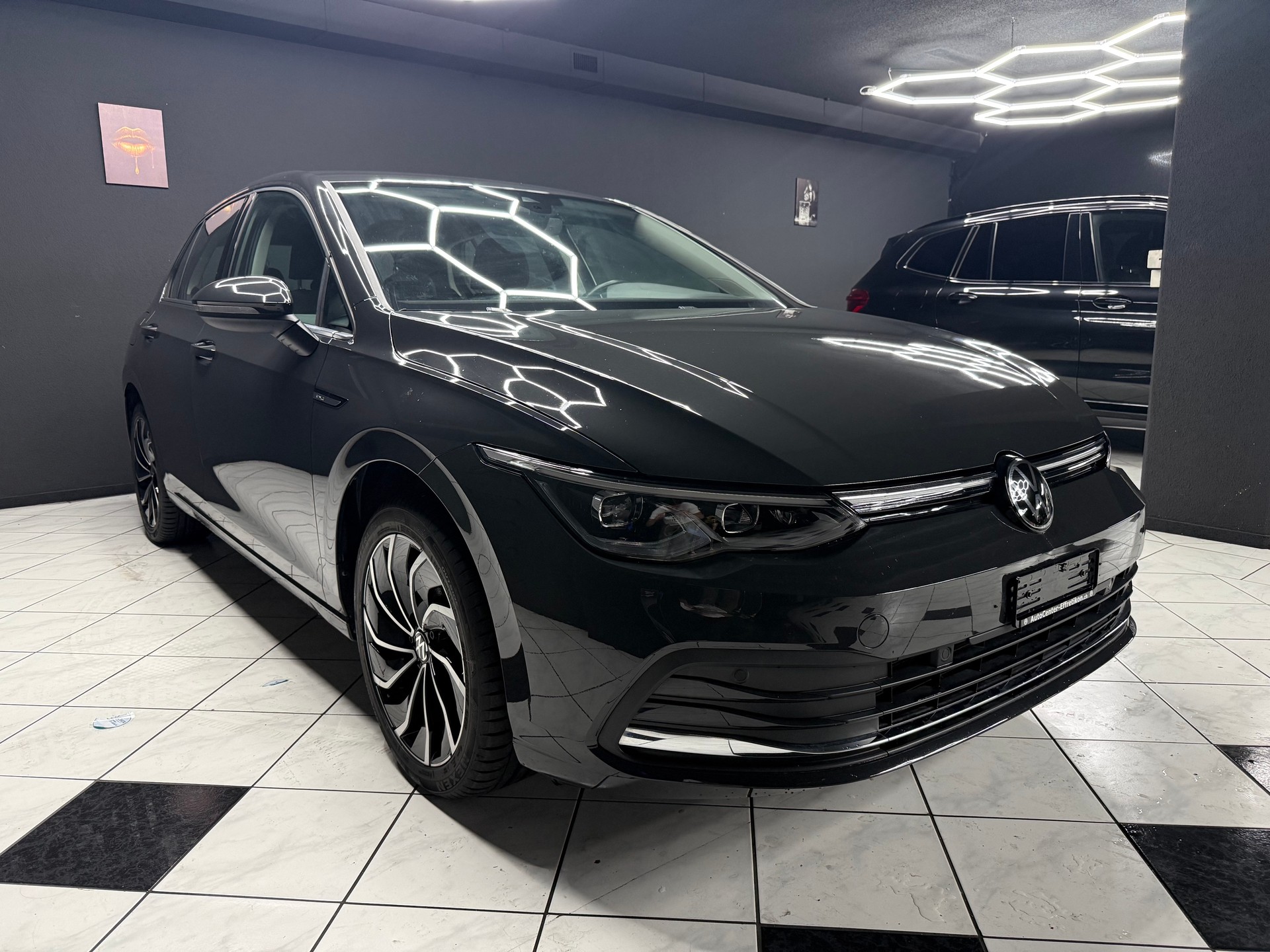 VW Golf 2.0 TSI Style DSG-image-3