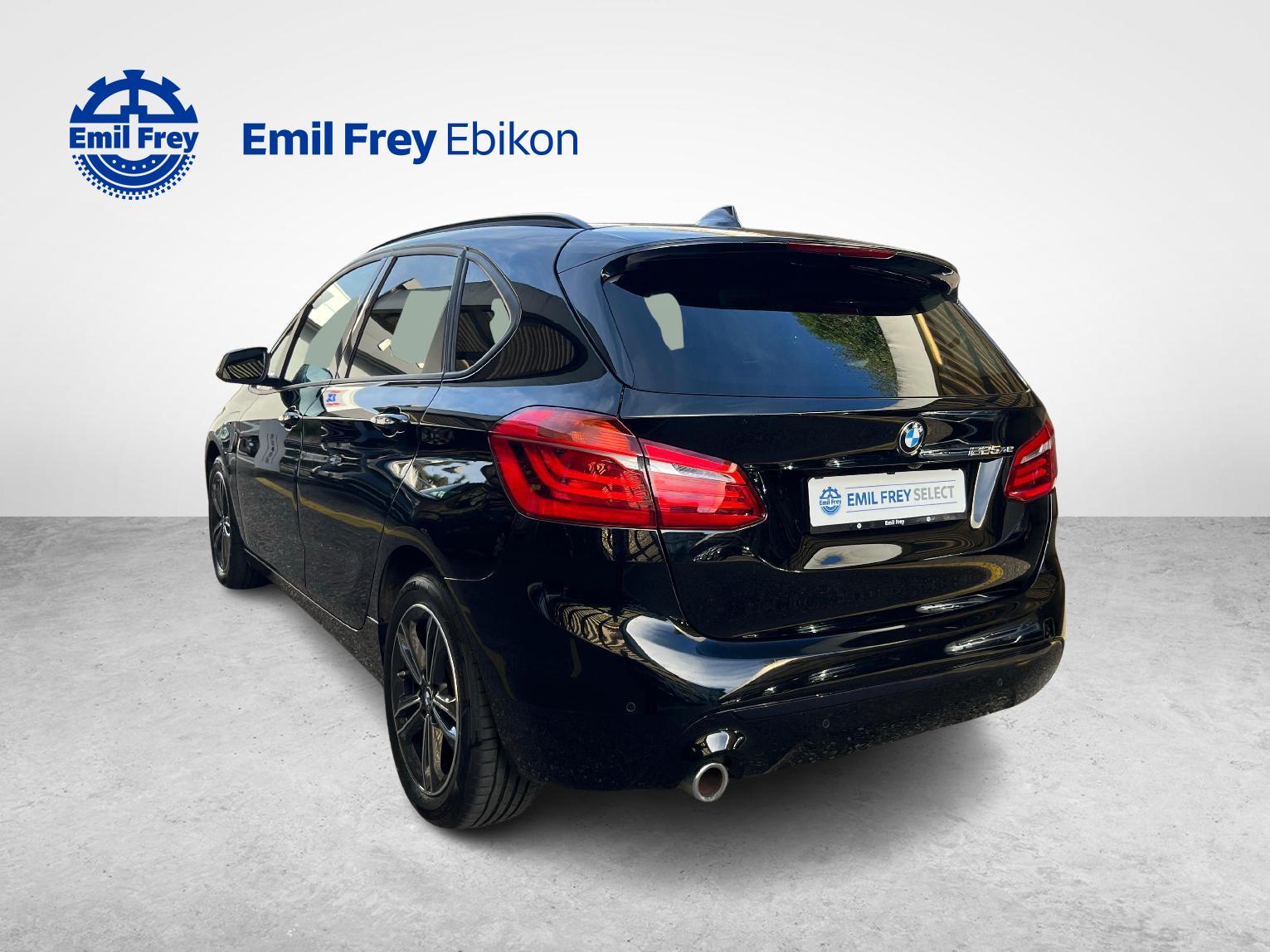BMW 225xe Active Tourer-image-2