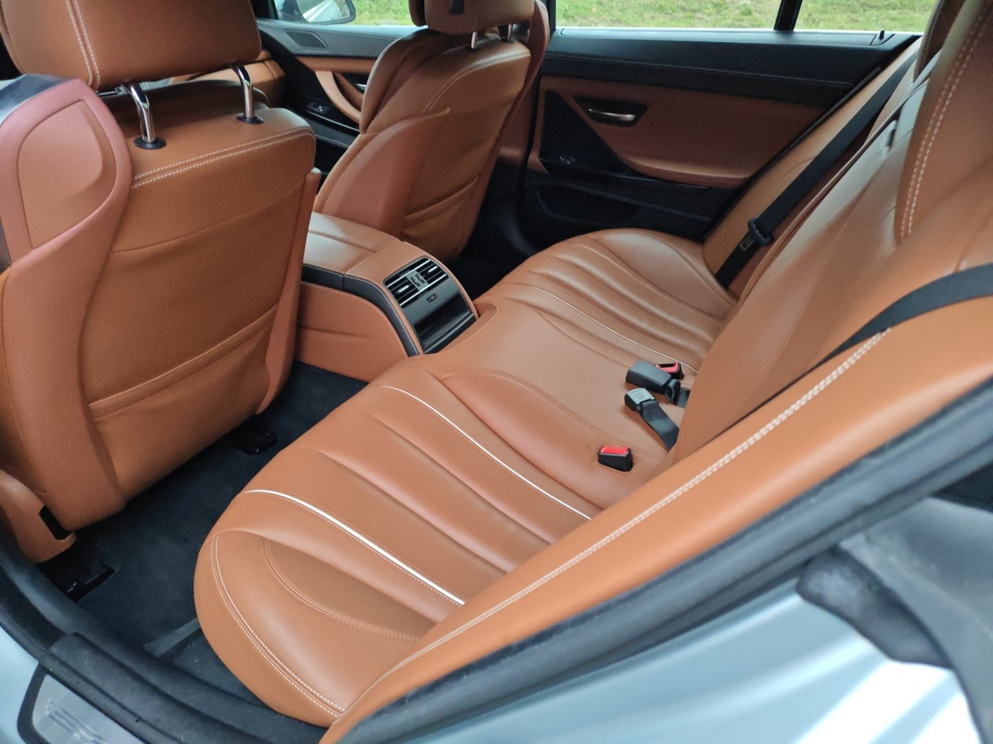 BMW 650i Gran Coupé xDrive – 450 ch V8 – Individual Alcantara, caméra [Expertisé + Garantie 12 mois]-image-11