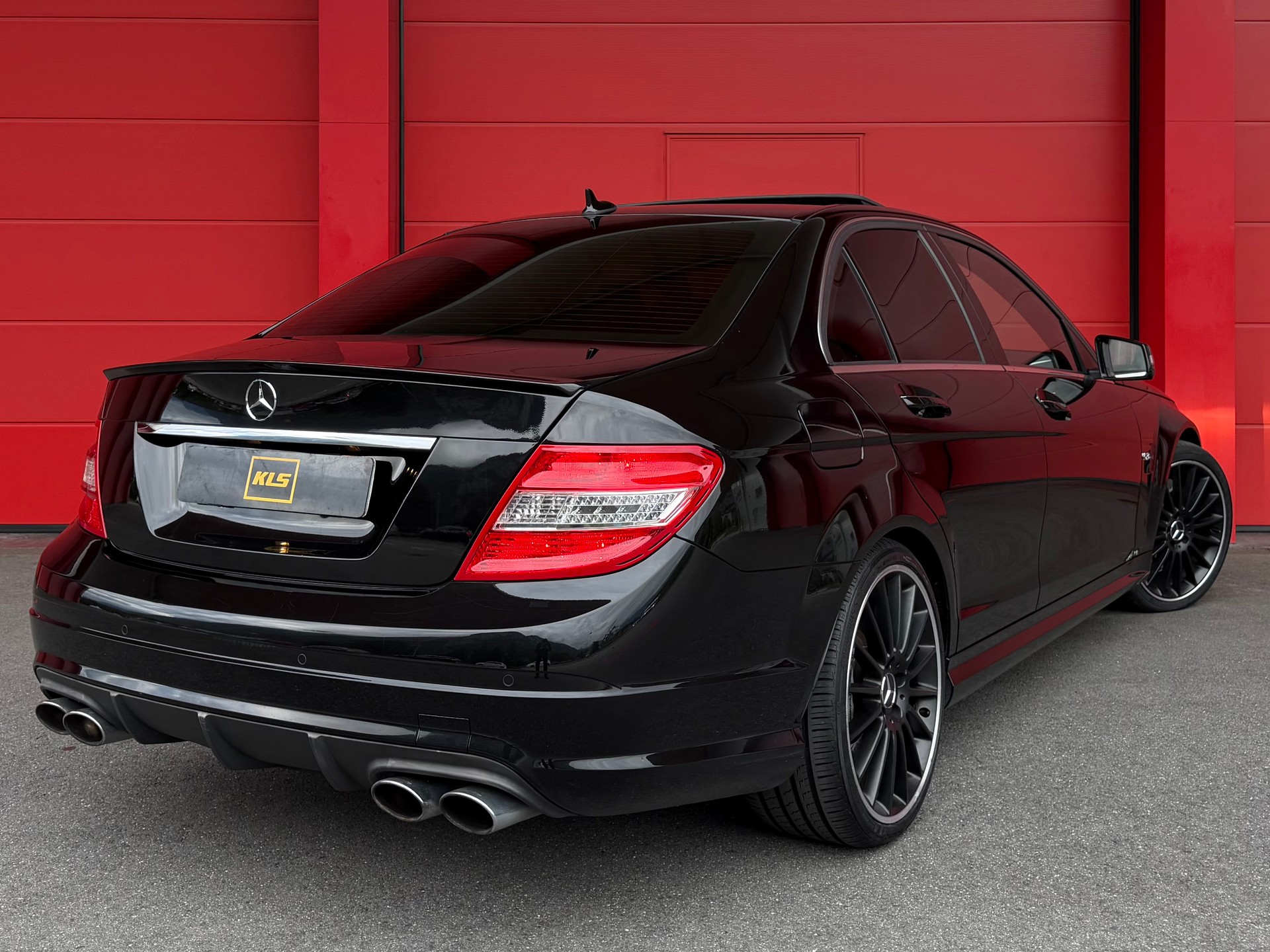 MERCEDES-BENZ C 63 AMG Avantgarde 7G-Tronic-image-3