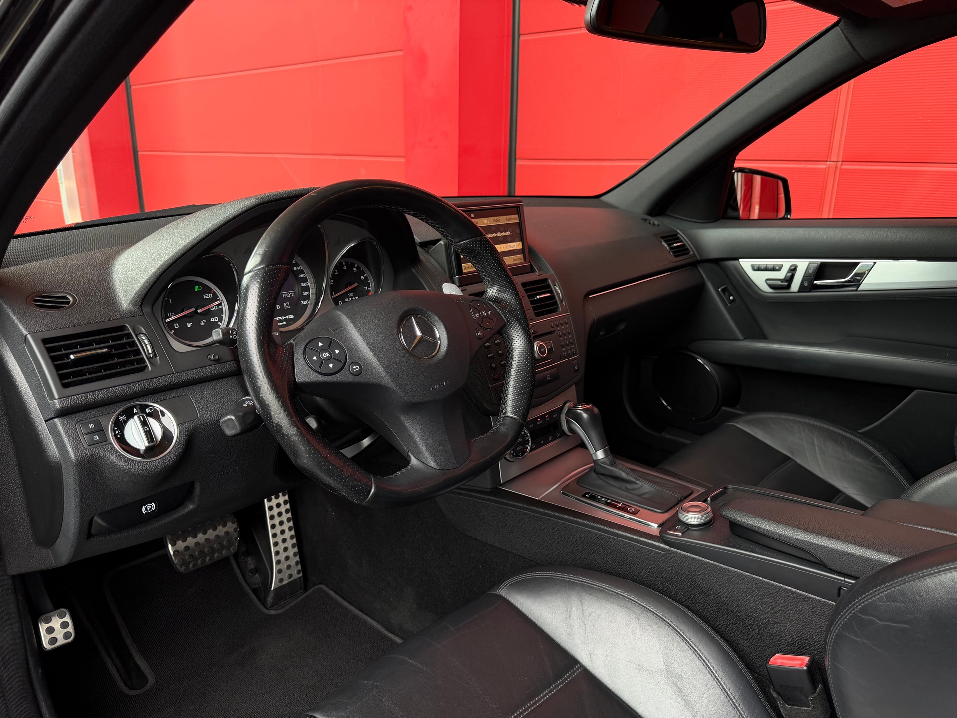 MERCEDES-BENZ C 63 AMG Avantgarde 7G-Tronic-image-6