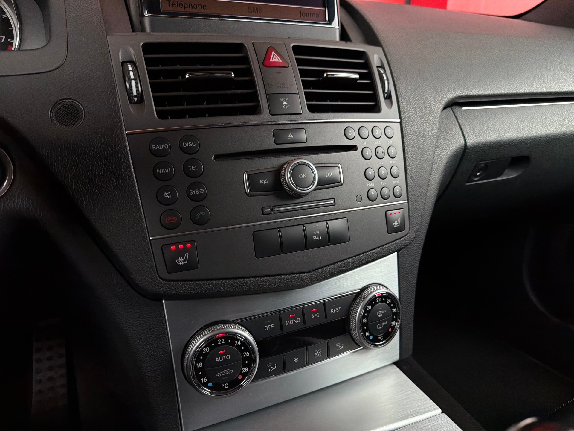 MERCEDES-BENZ C 63 AMG Avantgarde 7G-Tronic-image-11