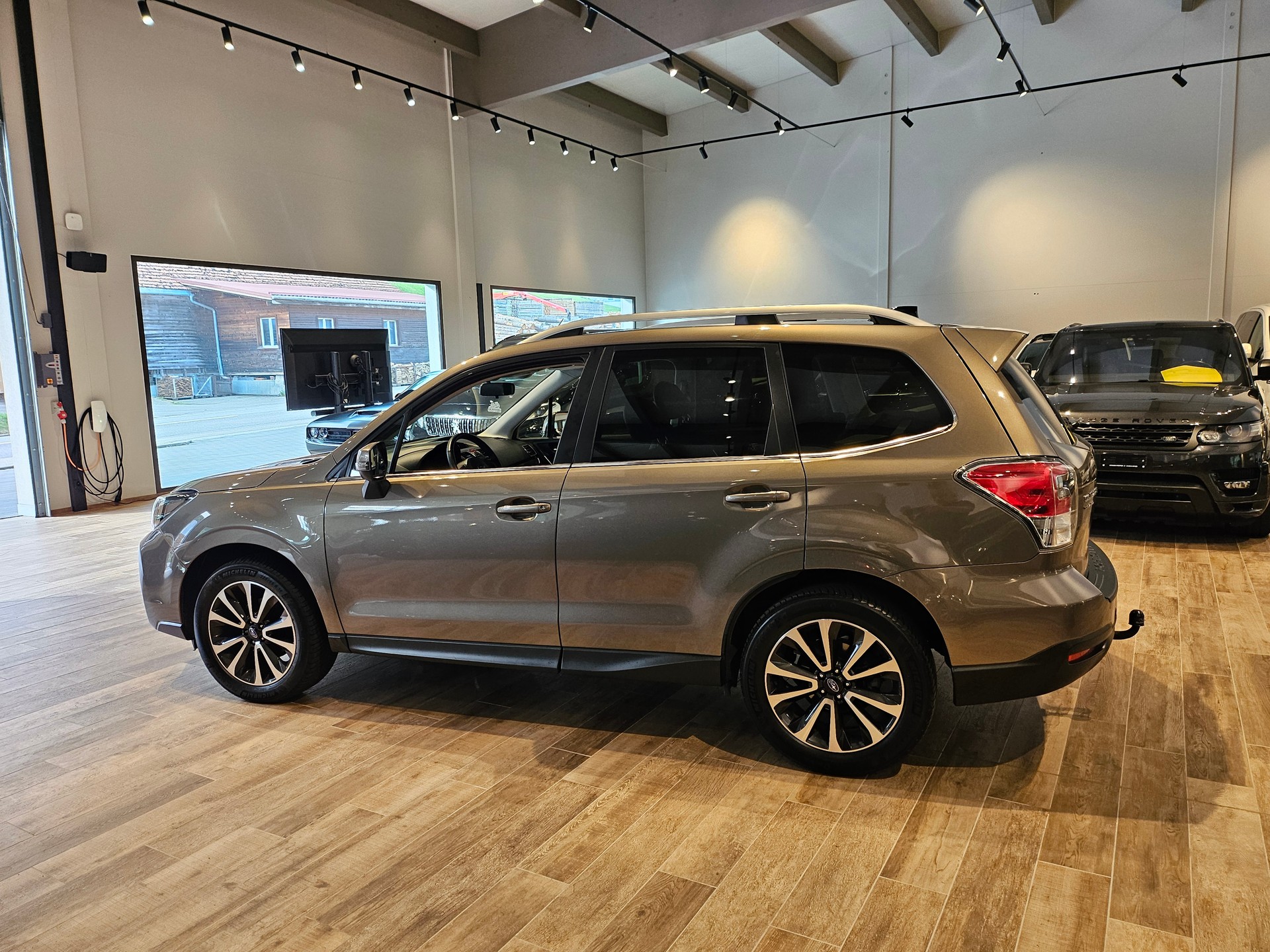 SUBARU Forester 2.0i Executive Lineartronic 🔥Standheizung🔥AHK 2000KG🔥-image-14