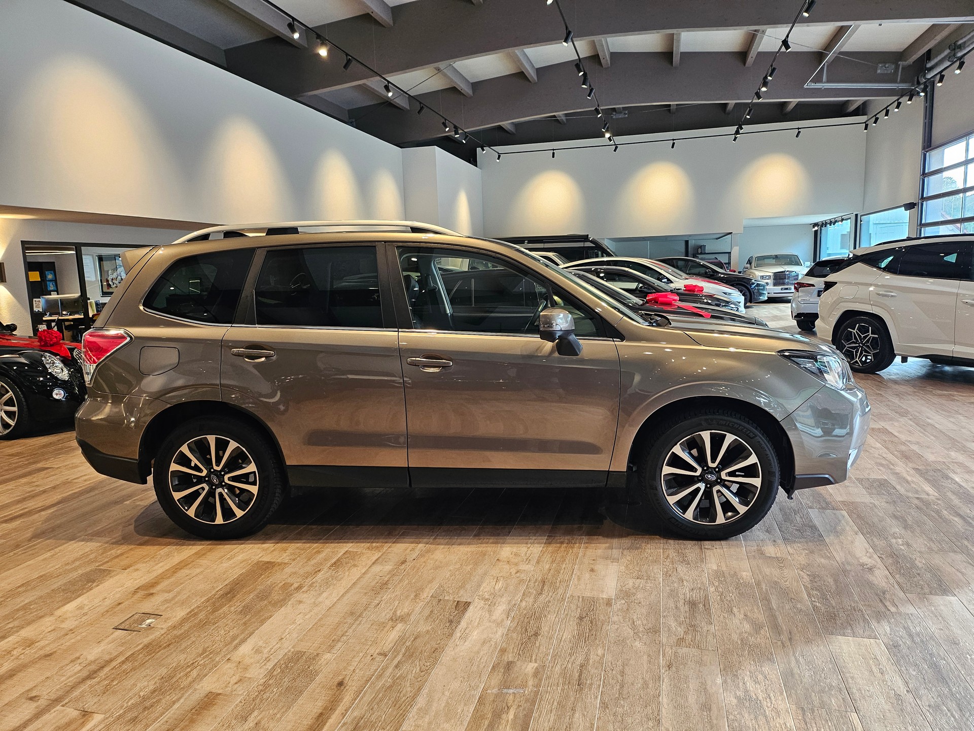 SUBARU Forester 2.0i Executive Lineartronic 🔥Standheizung🔥AHK 2000KG🔥-image-6