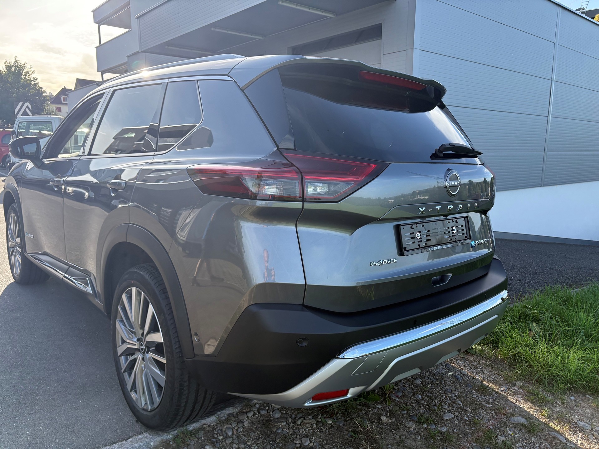 NISSAN X-Trail 1.5 VC-T e-Power 4WD Tekna+-image-2