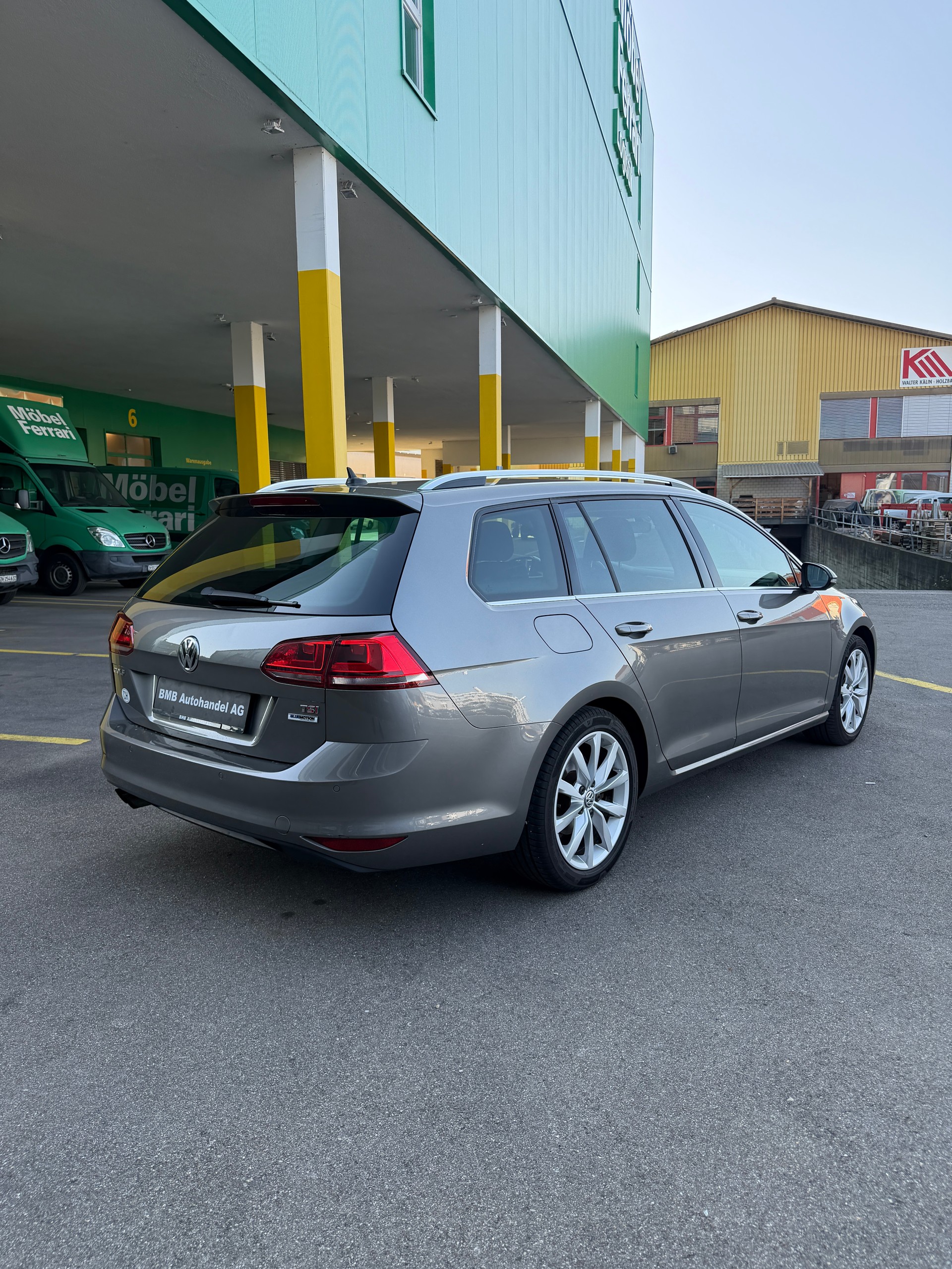 VW Golf Variant 1.4 TSI Comfortline DSG-image-6