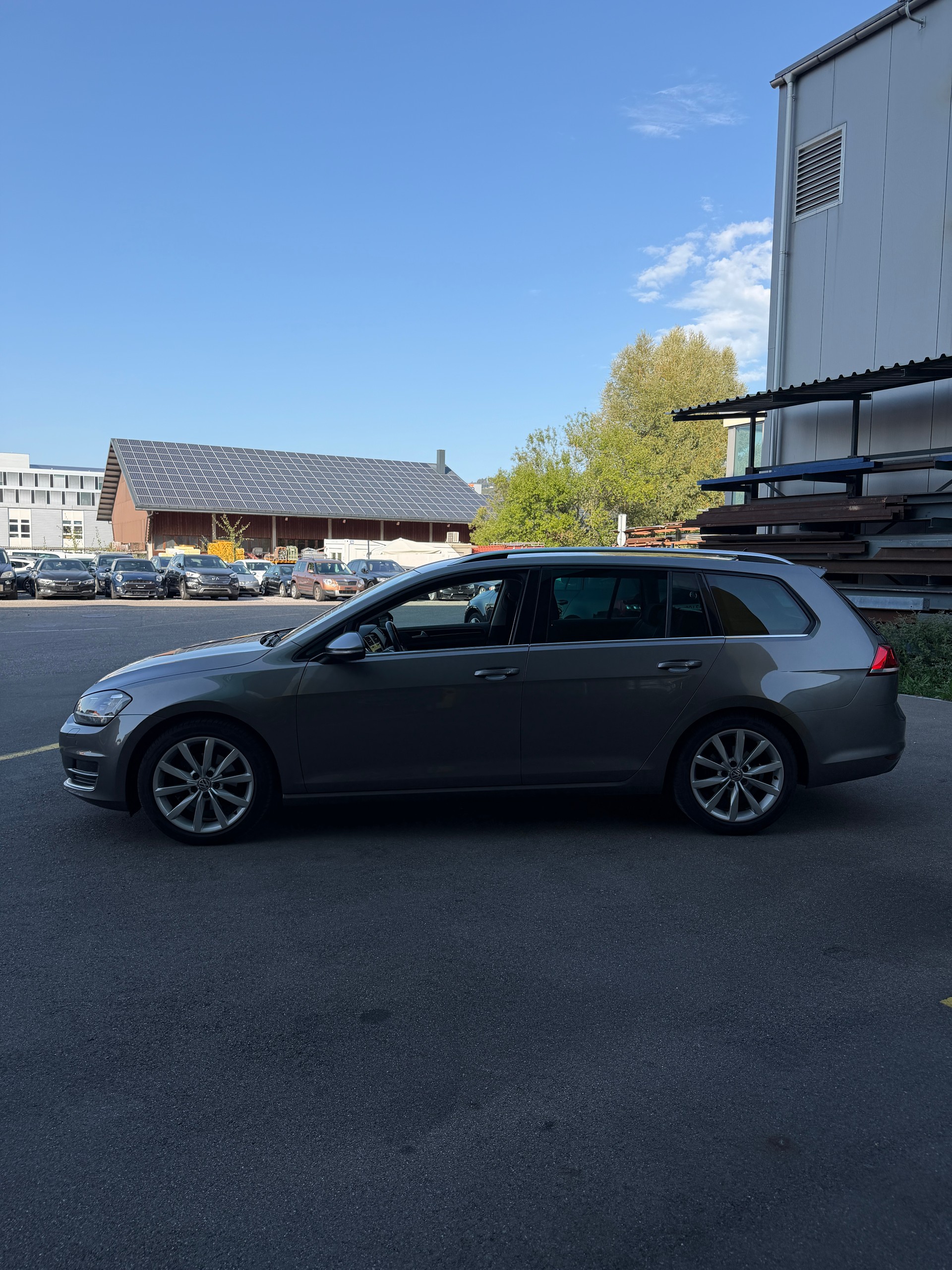 VW Golf Variant 1.4 TSI Comfortline DSG-image-3