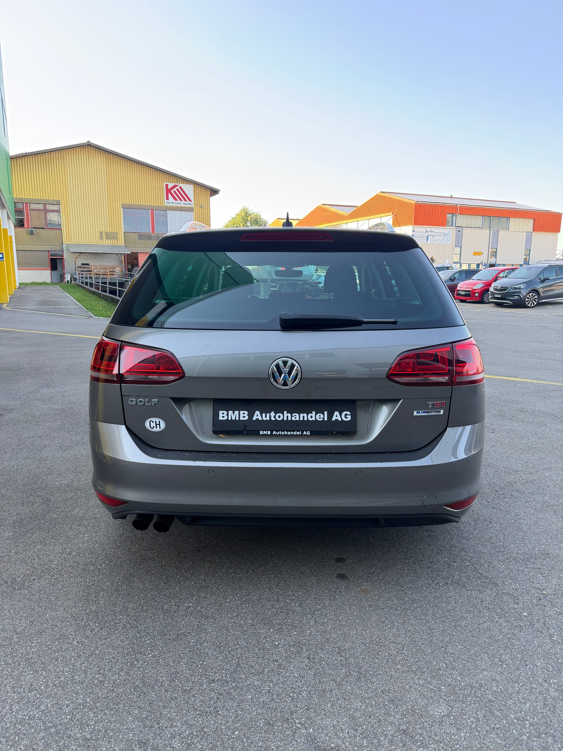 VW Golf Variant 1.4 TSI Comfortline DSG-image-5