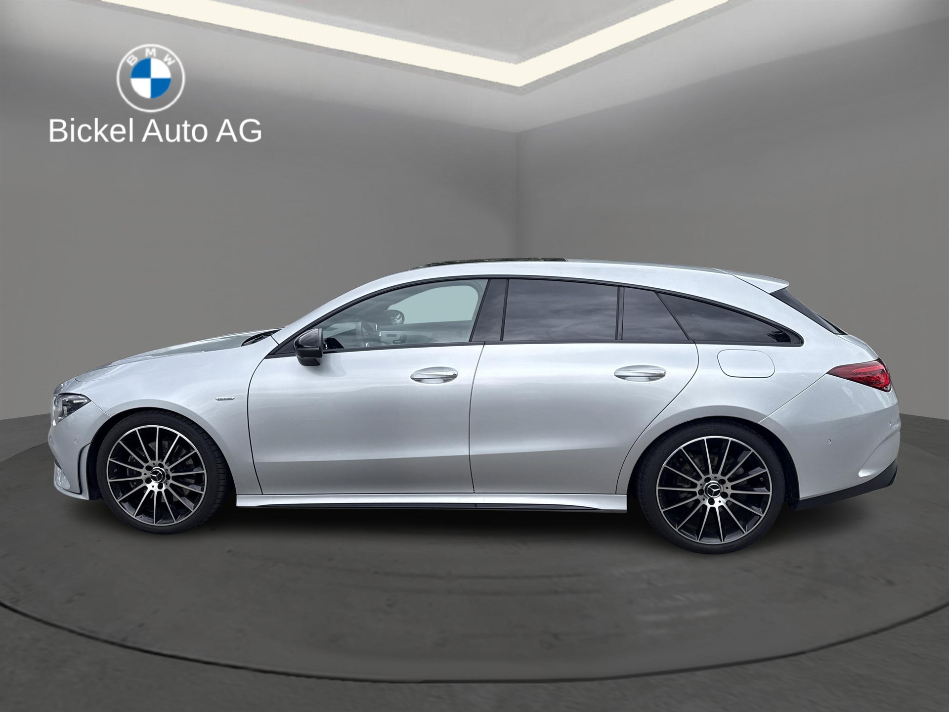 MERCEDES-BENZ CLA 220 d 4Matic AMG Line-showroom-element-3