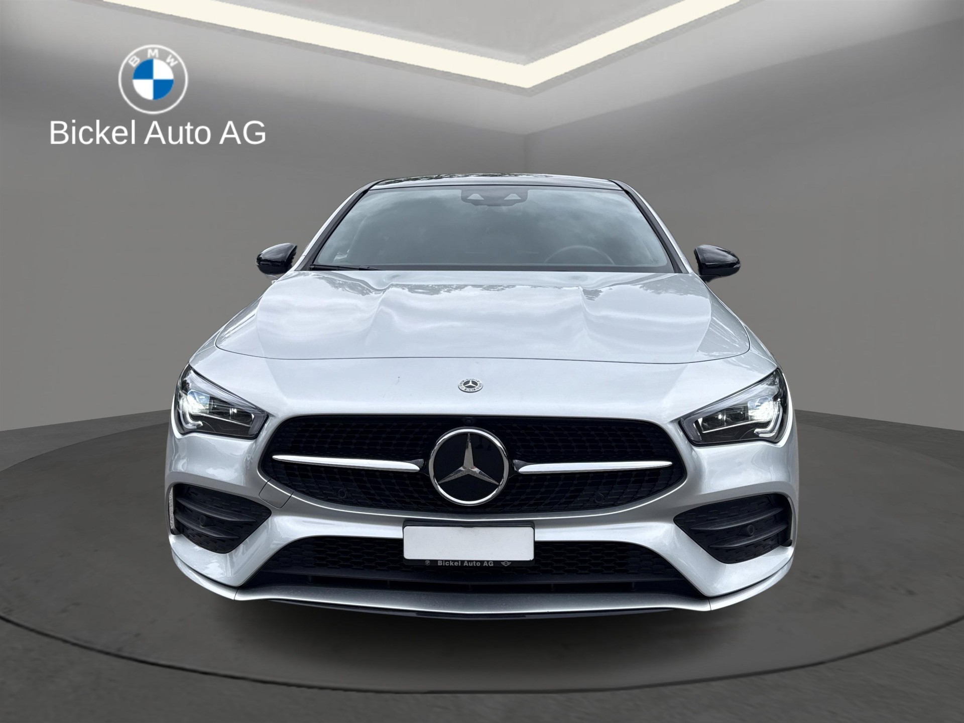 MERCEDES-BENZ CLA 220 d 4Matic AMG Line-image-4