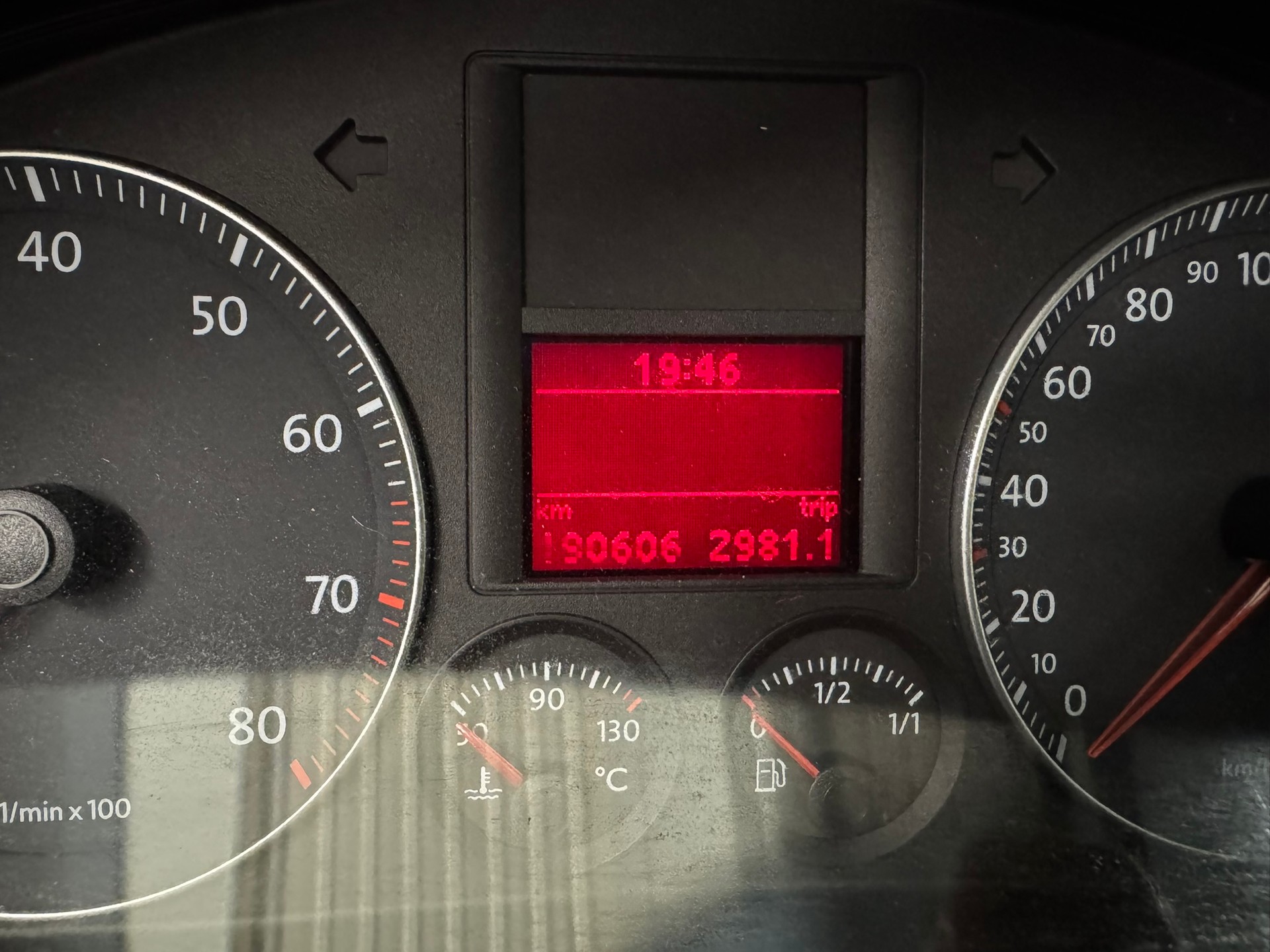 VW Golf 2.0 FSI Sportline 4Motion-image-9