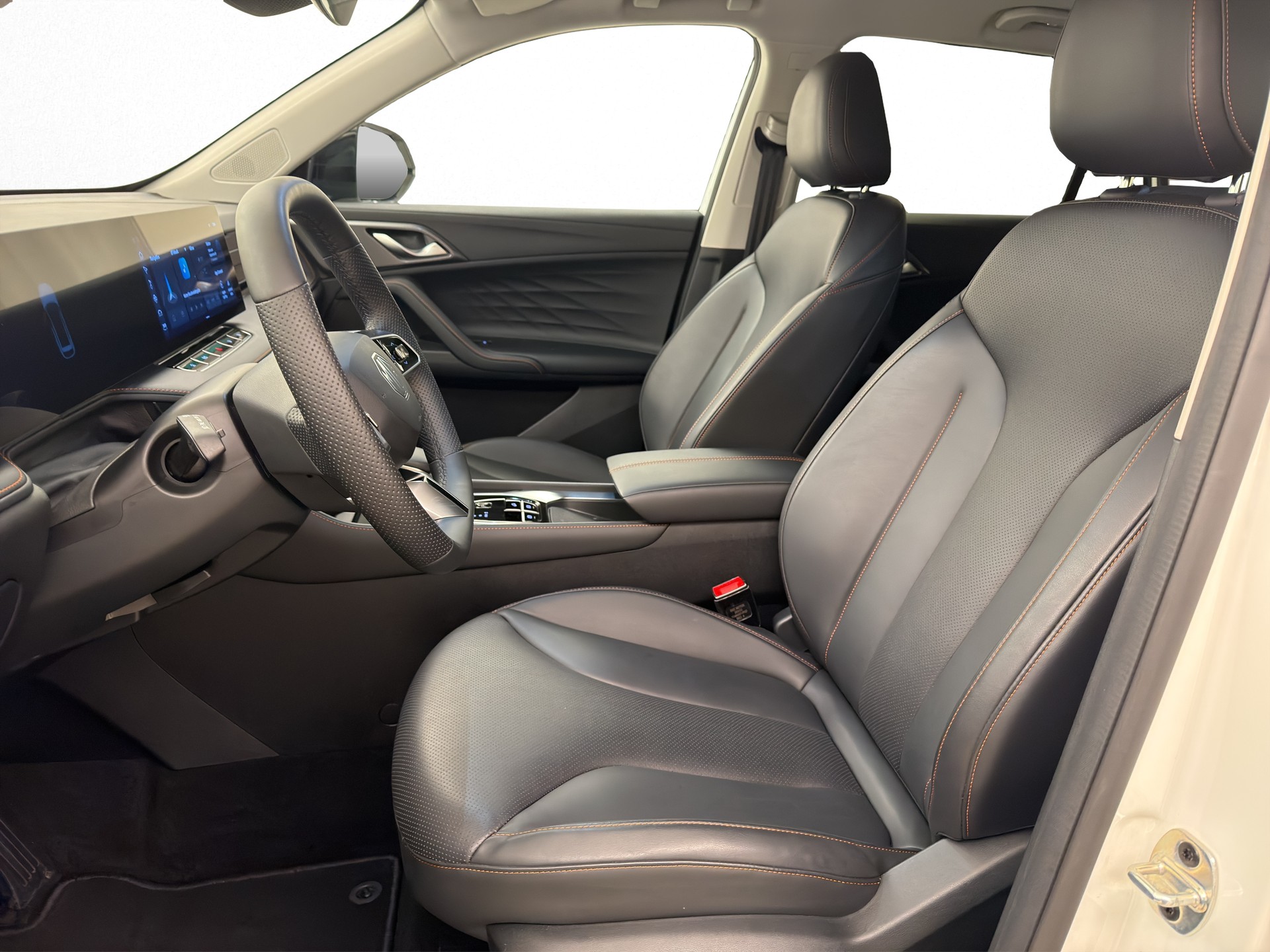 MG HS 1.5 Vti-Tech Luxury-image-9