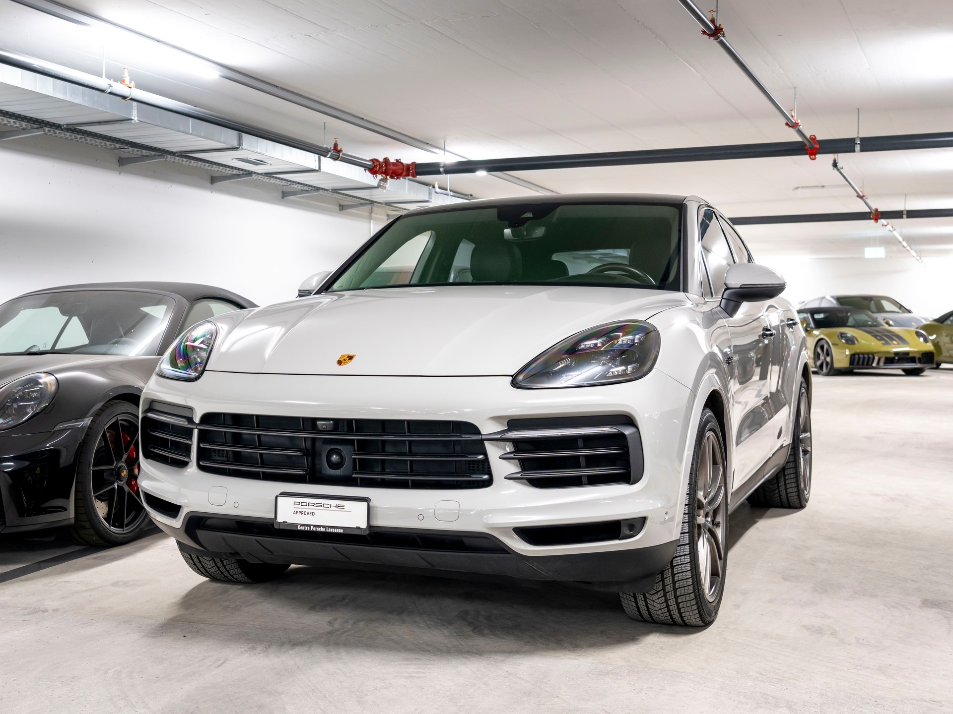 PORSCHE Cayenne Coupé E-Hybrid-image-0