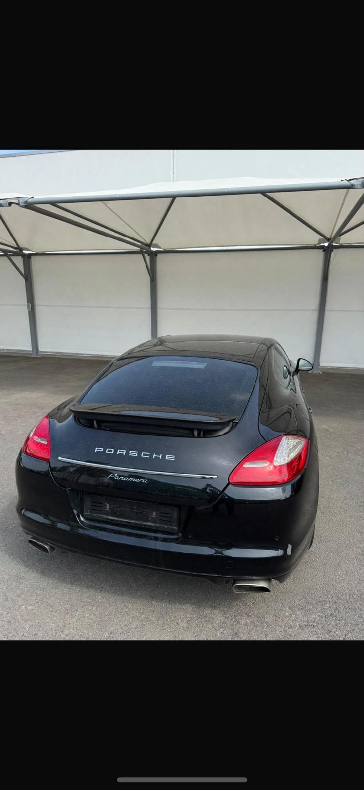 PORSCHE Panamera 3.0 Diesel Tiptronic-image-2