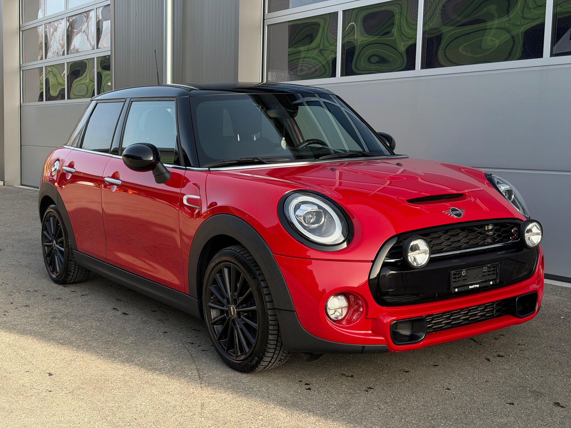 MINI Cooper S 5door 2.0T 192 ( Édition limitée 4/15 )-image-4