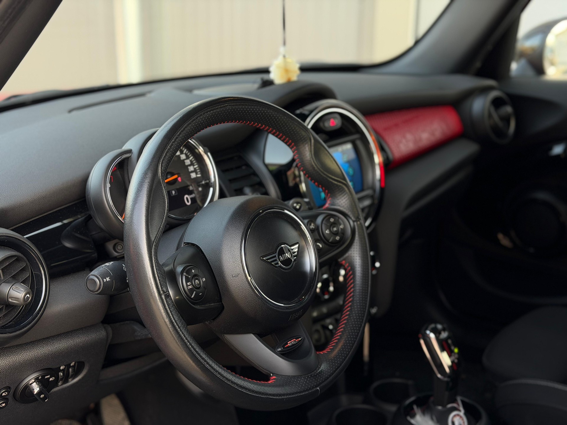 MINI Cooper S 5door 2.0T 192 ( Édition limitée 4/15 )-image-6