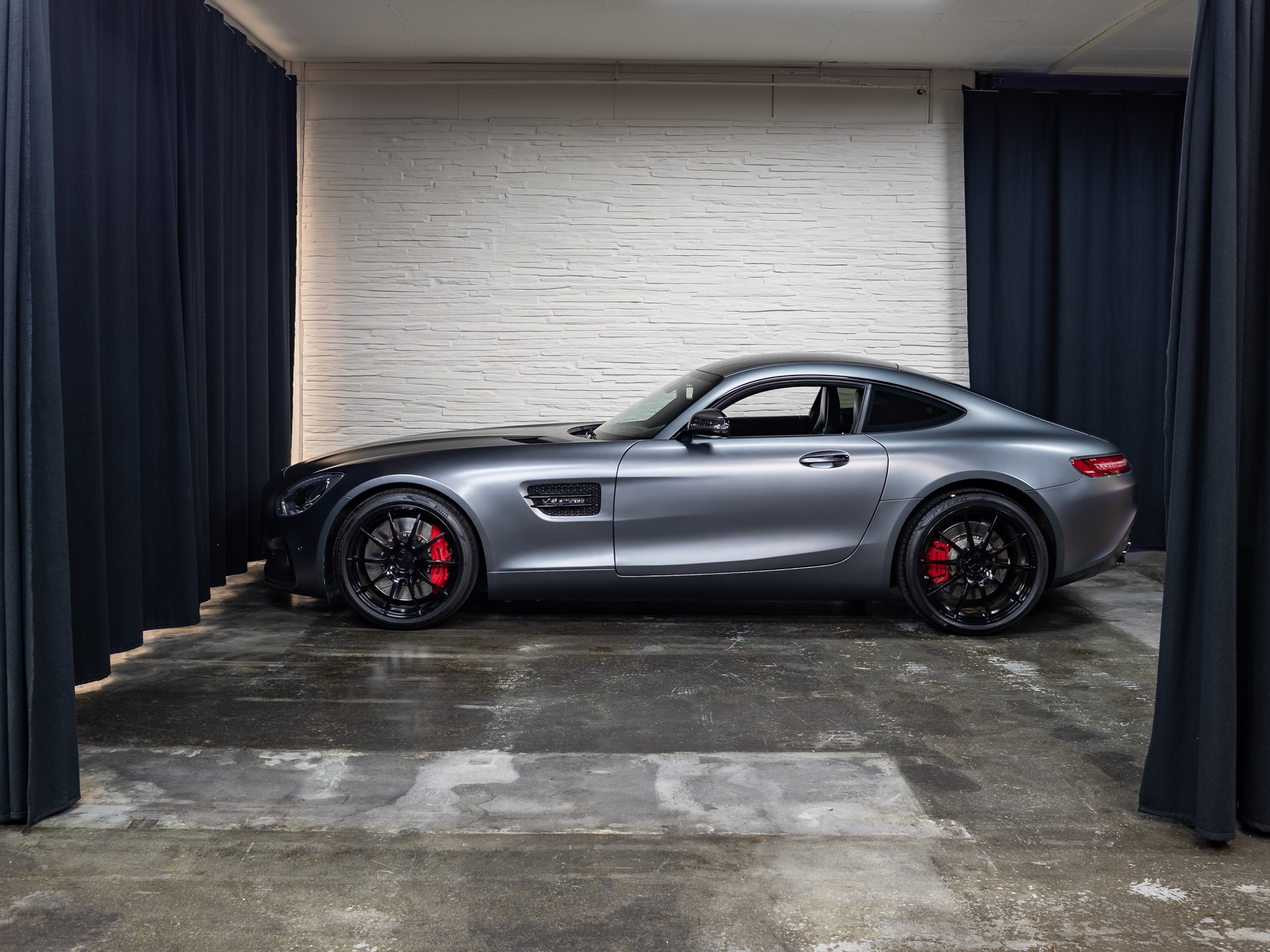 MERCEDES-BENZ AMG GT S Speedshift DCT-image-1