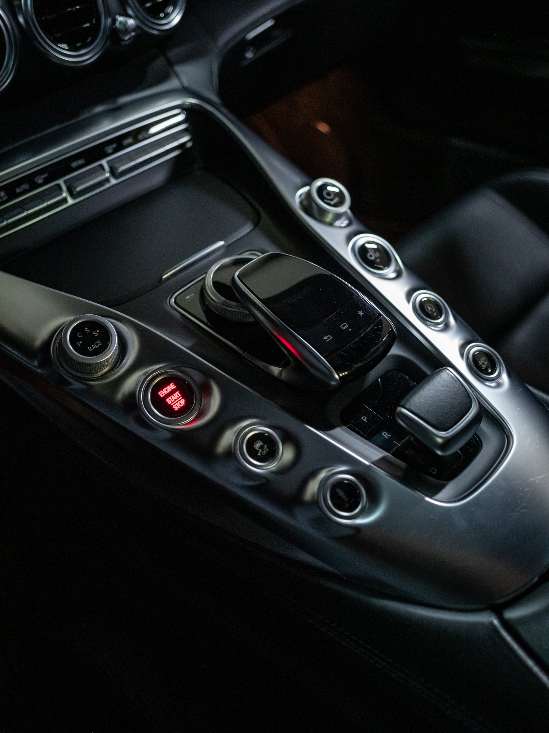MERCEDES-BENZ AMG GT S Speedshift DCT-image-7