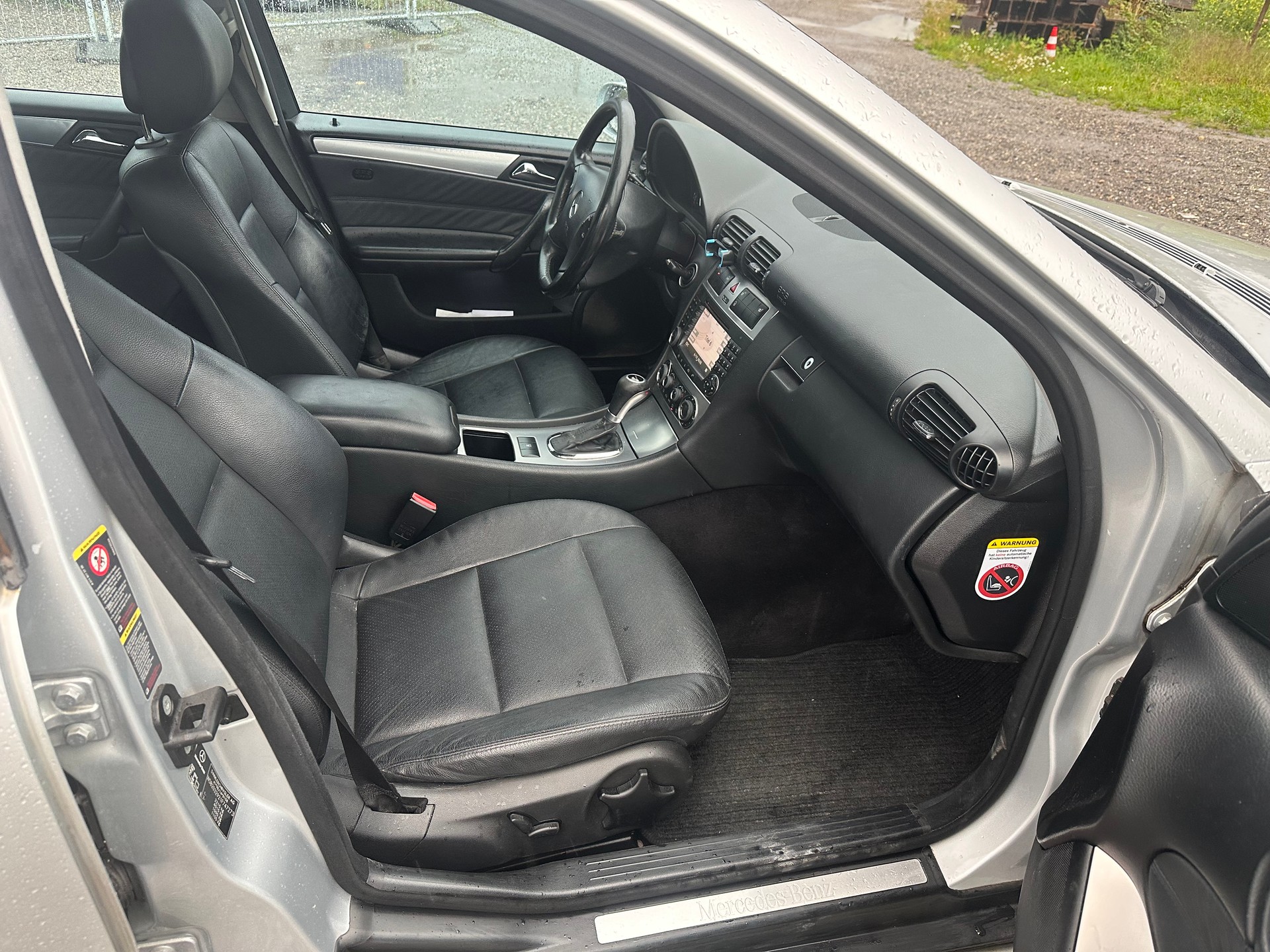 MERCEDES-BENZ C 280 Avantgarde 4Matic Automatic-image-9