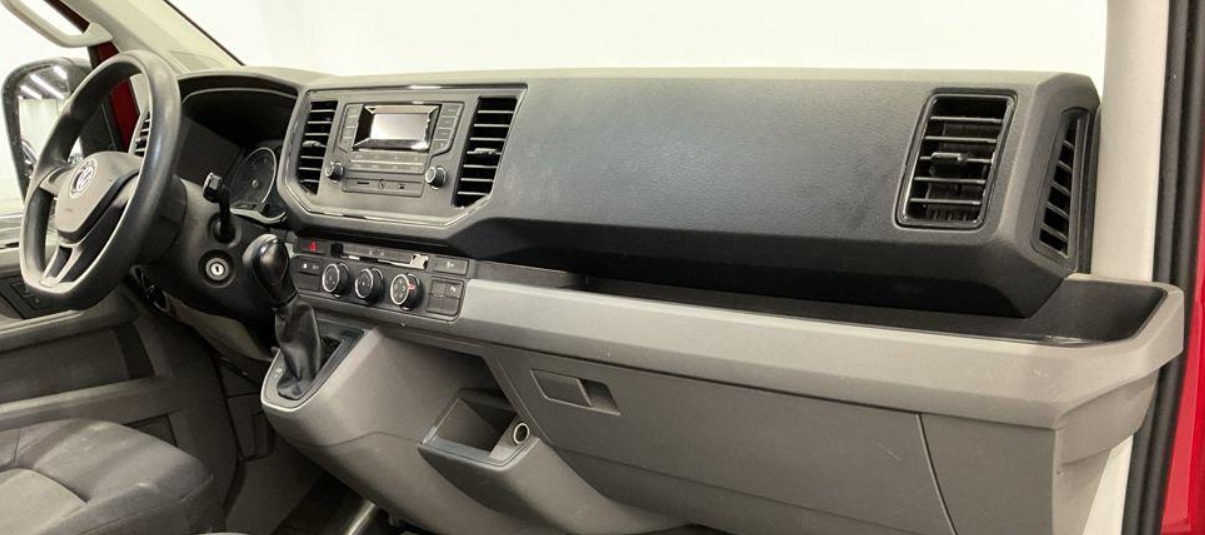VW Crafter 35 2.0 TDI Entry L4 A-image-5