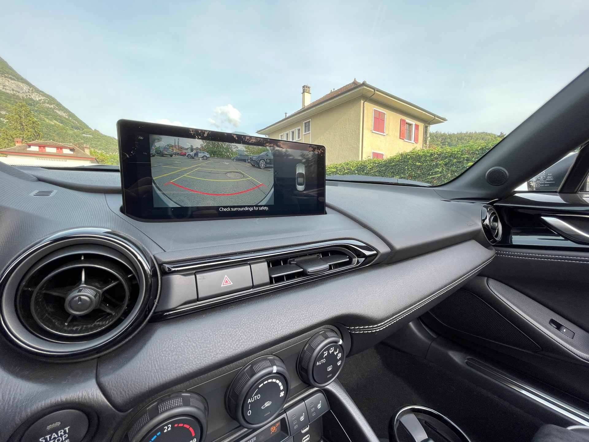 MAZDA MX-5 Skyactiv-G 132 Homura-image-8