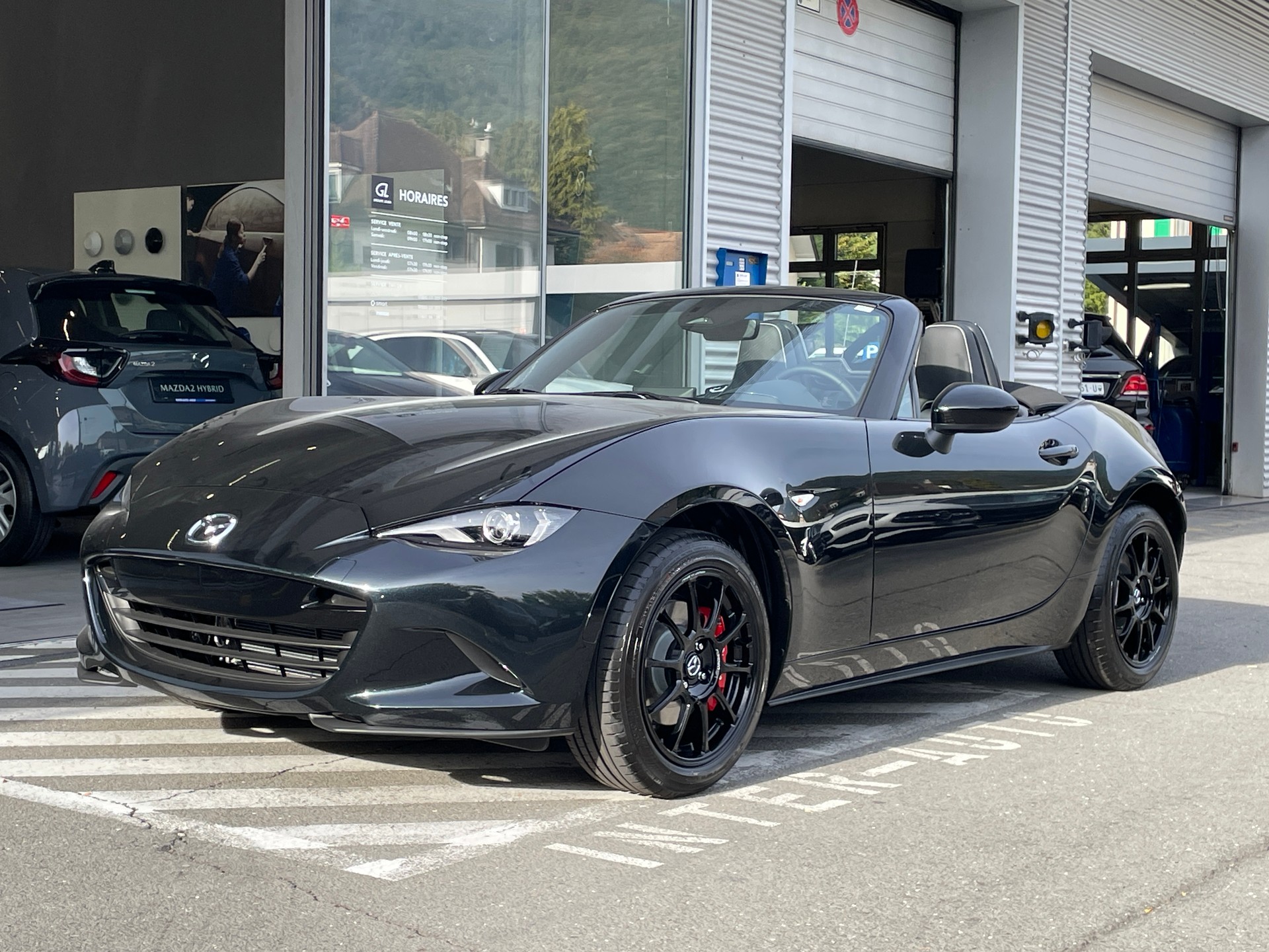 MAZDA MX-5 Skyactiv-G 132 Homura-image-4