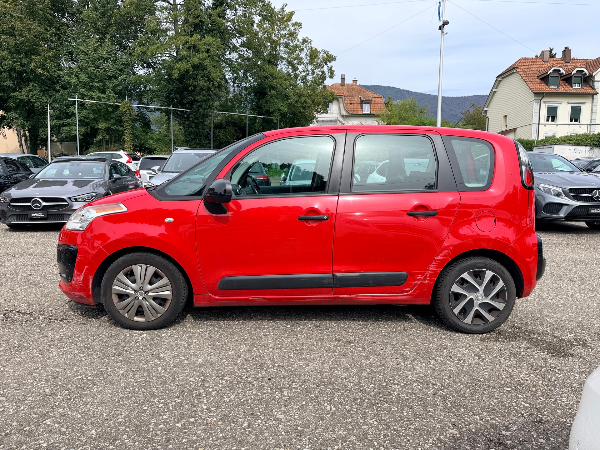 CITROEN C3 Picasso 1.6 HDi Exclusive EGS6-image-4