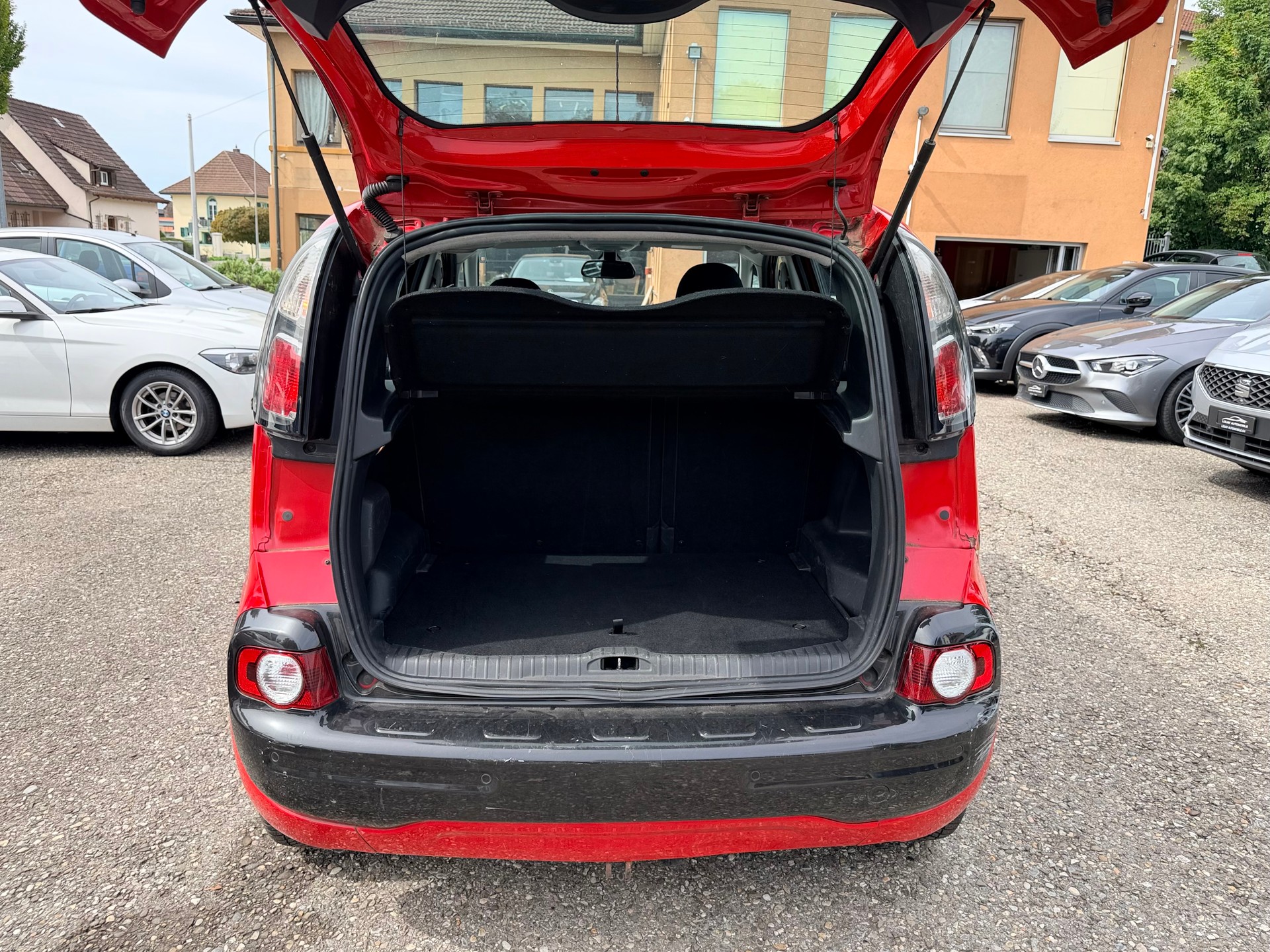 CITROEN C3 Picasso 1.6 HDi Exclusive EGS6-image-7