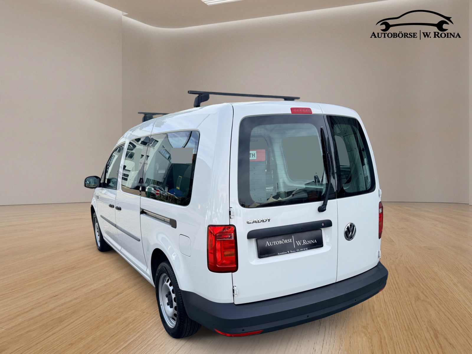 VW Caddy Maxi 1.4TSI BlueMotion Technology-image-4