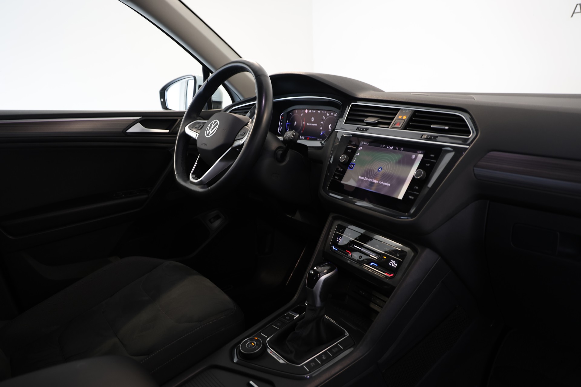 VW Tiguan Allspace 2.0 TDI SCR Elegance DSG-image-12