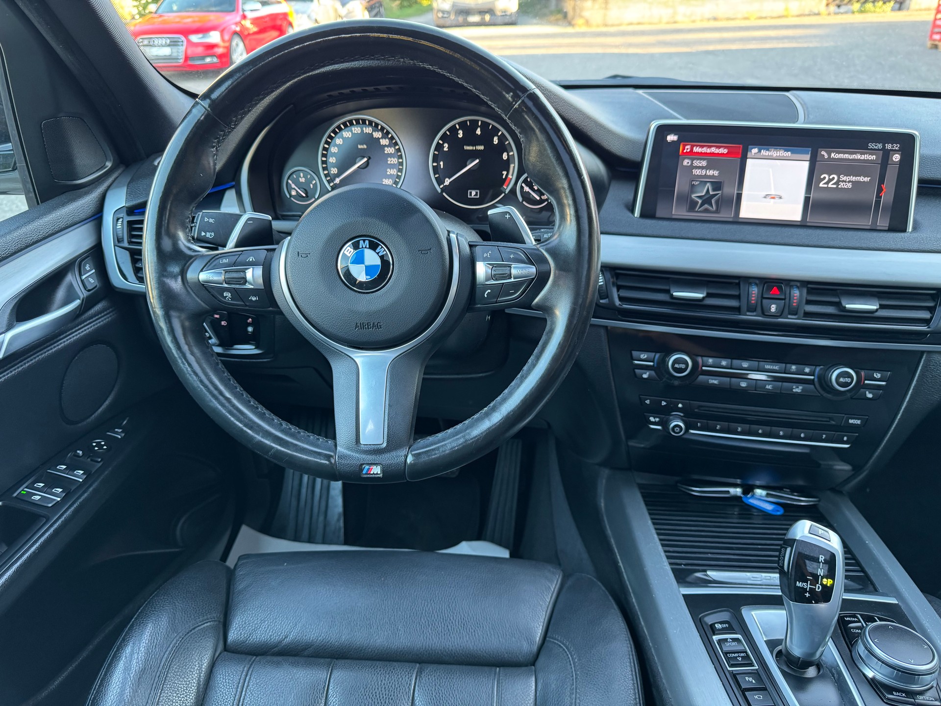 BMW X5 xDrive 40e iPerformance Steptronic-image-18
