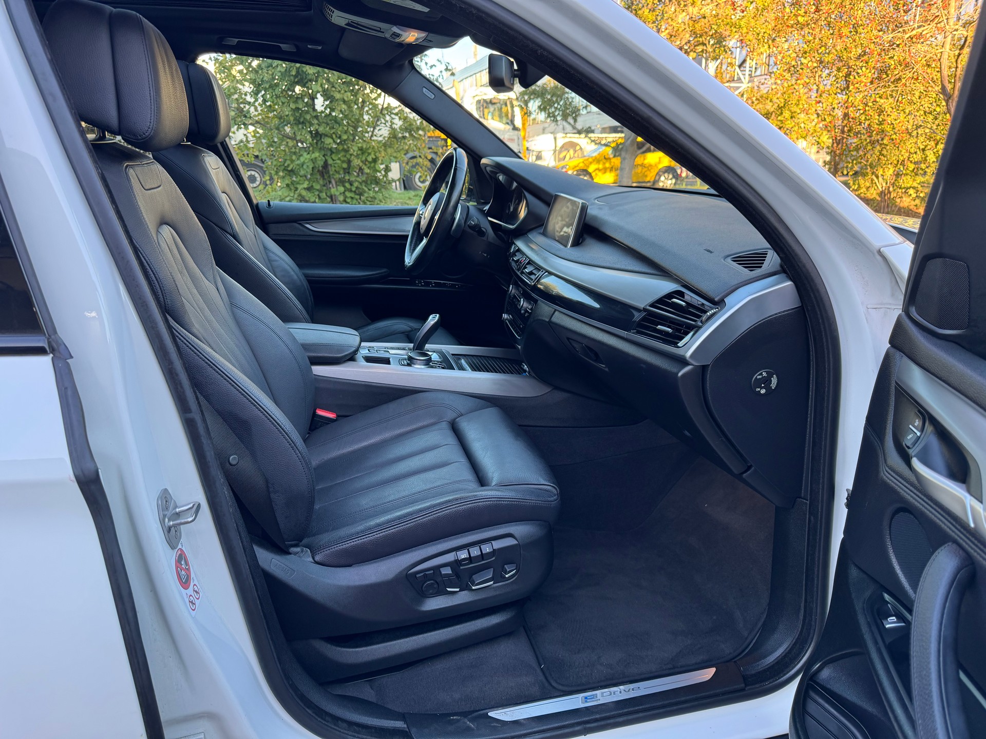 BMW X5 xDrive 40e iPerformance Steptronic-image-10