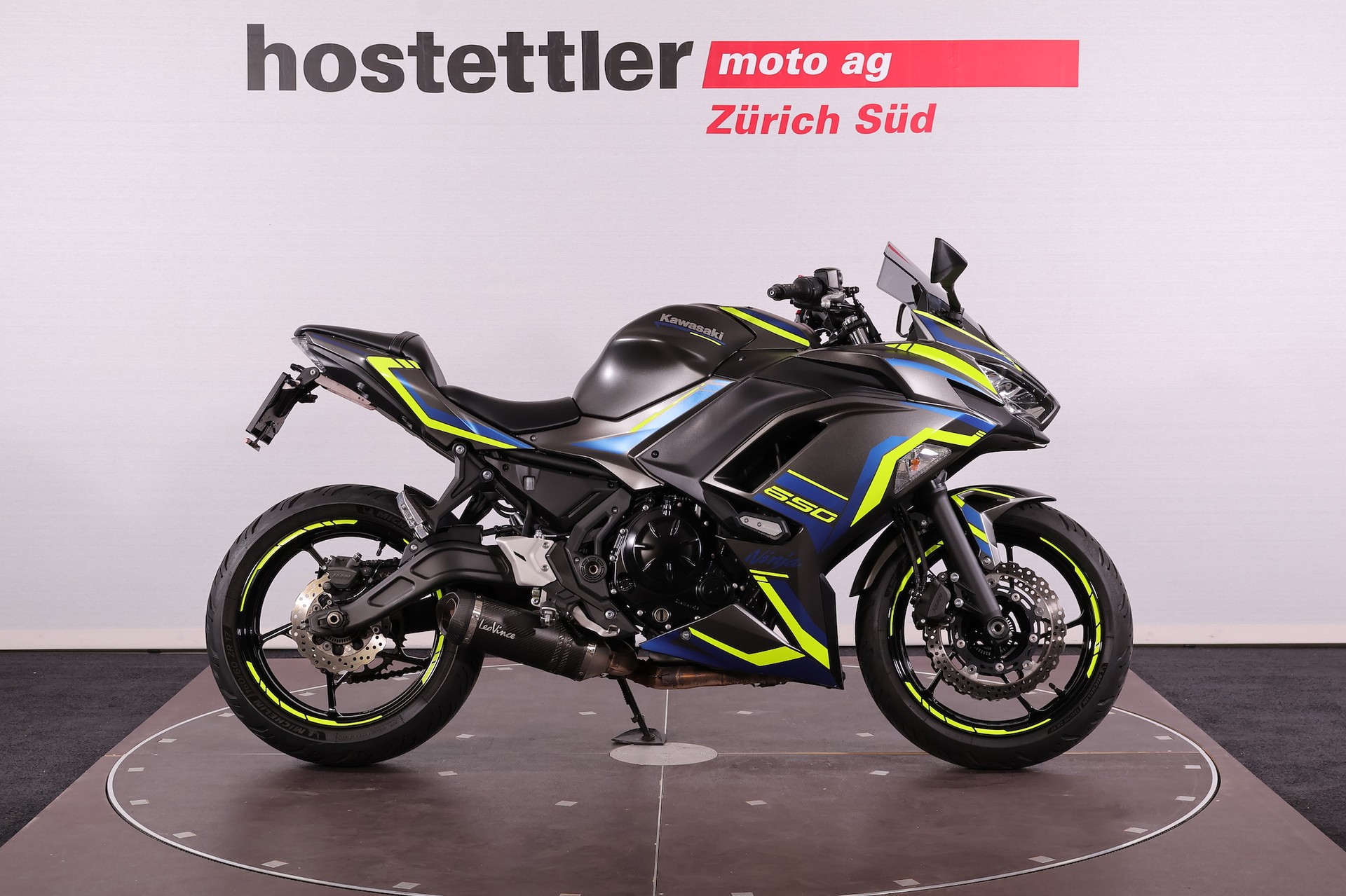 KAWASAKI Ninja 650-showroom-element-1