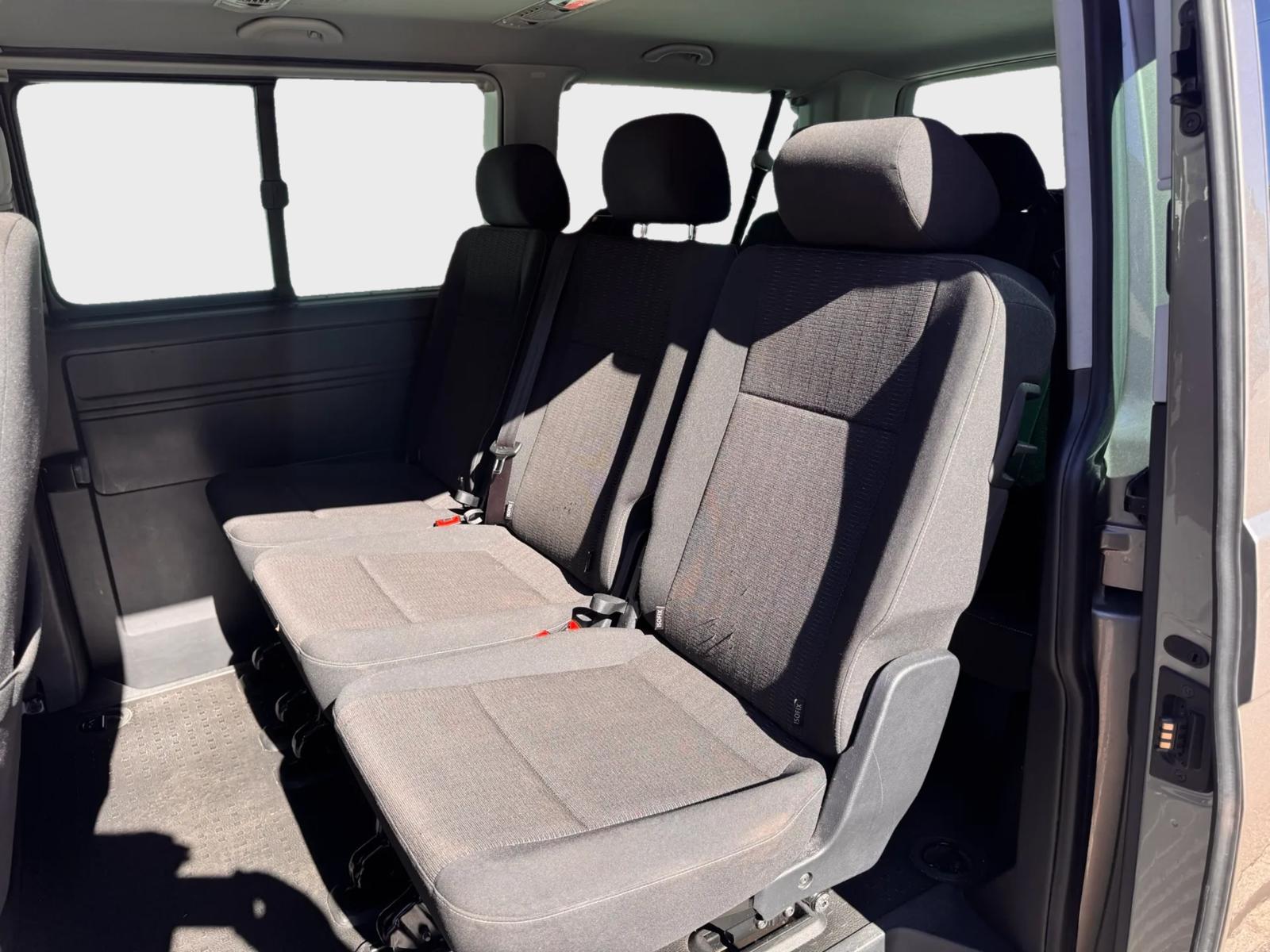 VW T6 Caravelle 2.0 Bi-TDI Comfortline 4Motion DSG-image-8