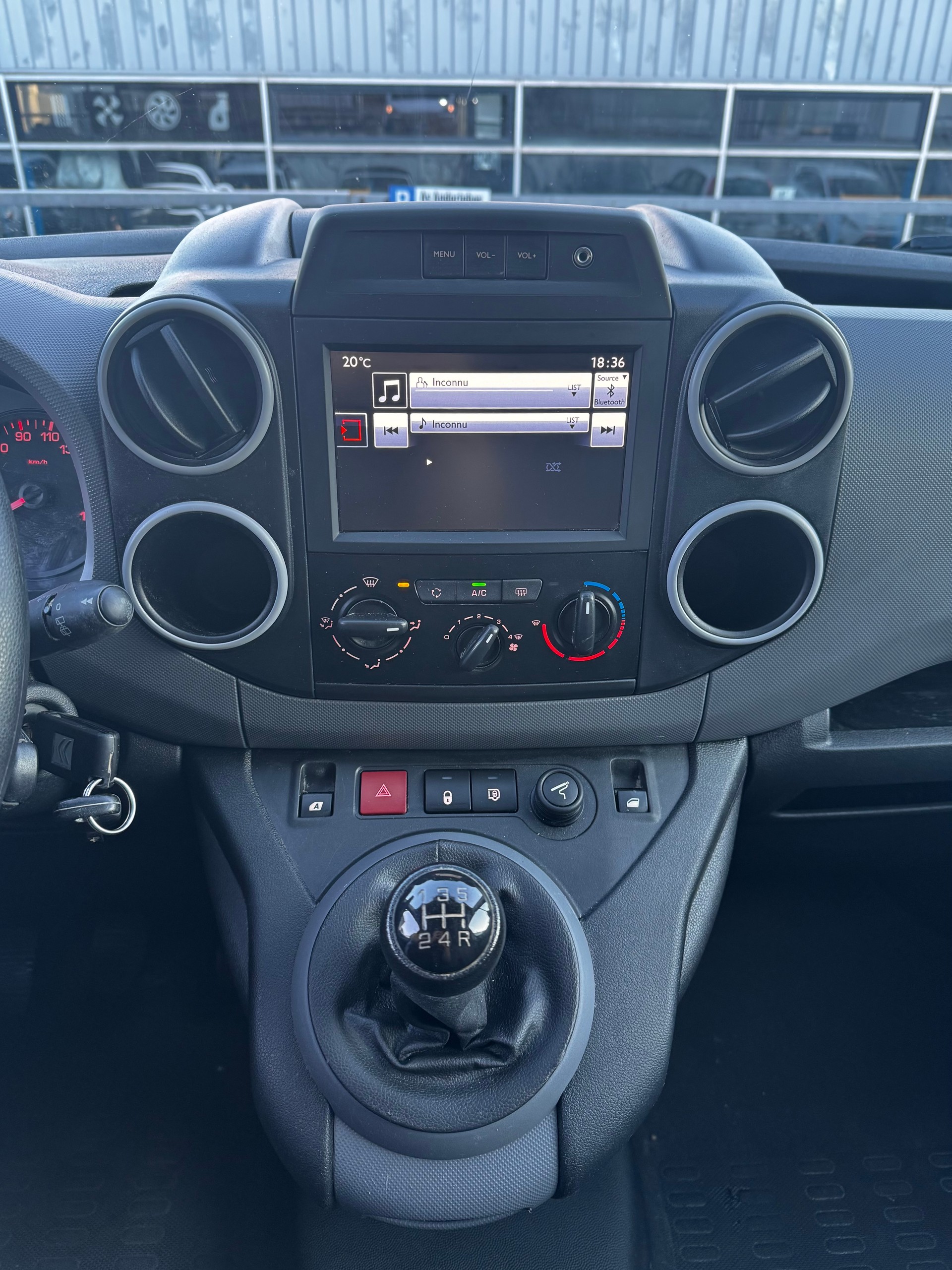 CITROEN Berlingo 1.6 HDi 90 Komfort-image-11